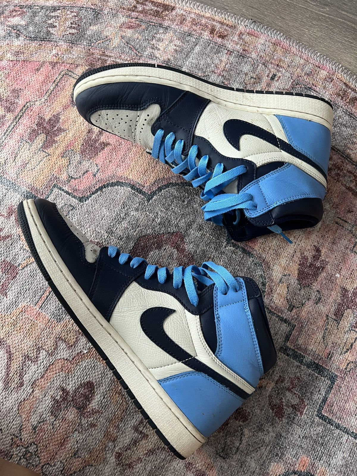 Nike Nike Air Jordan 1 Obsidian Size US 10 / EU 43 - 2 Thumbnail