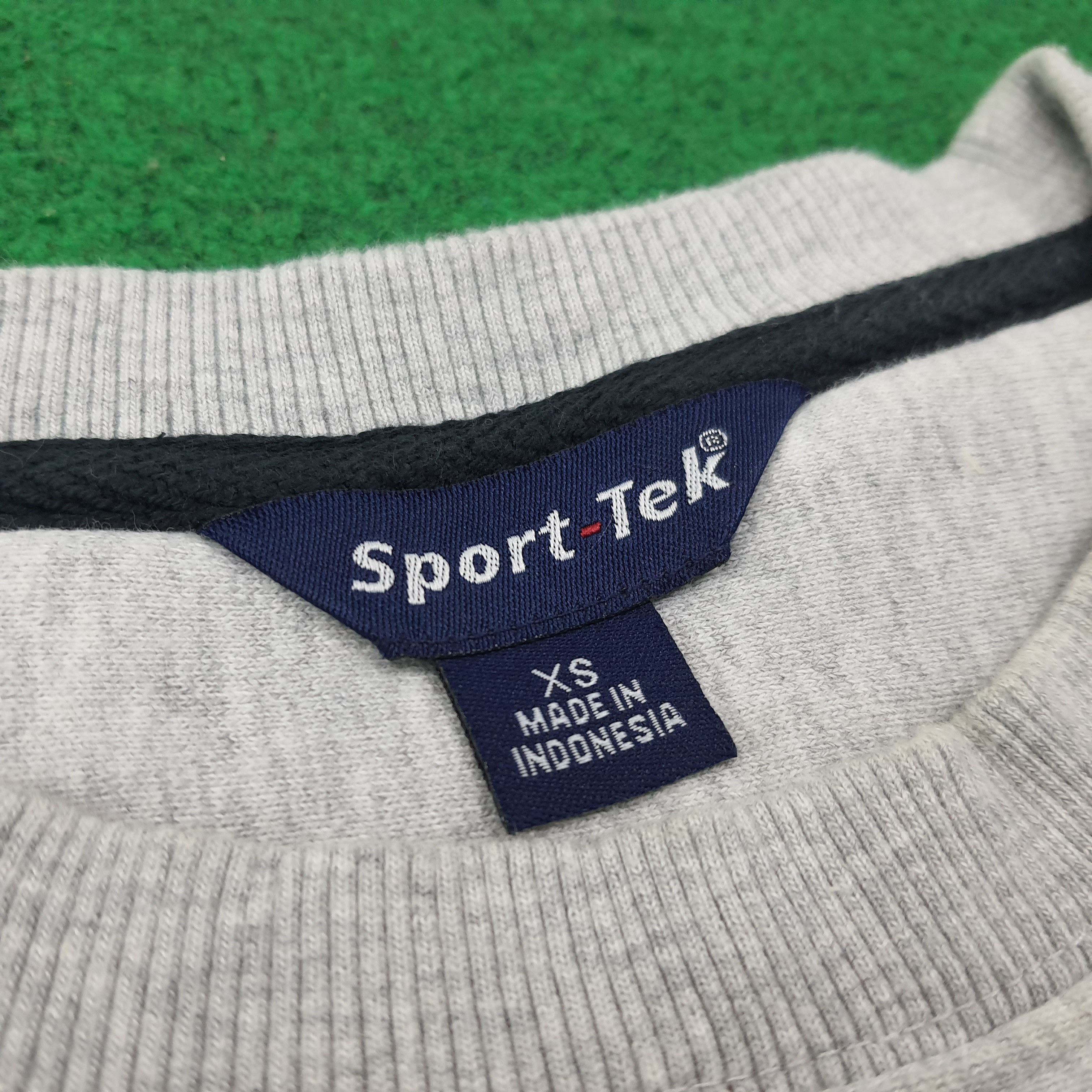 Vintage Vintage St. Paul Pioneers Football Sweatshirt C266N12 Size US S / EU 44-46 / 1 - 5 Thumbnail