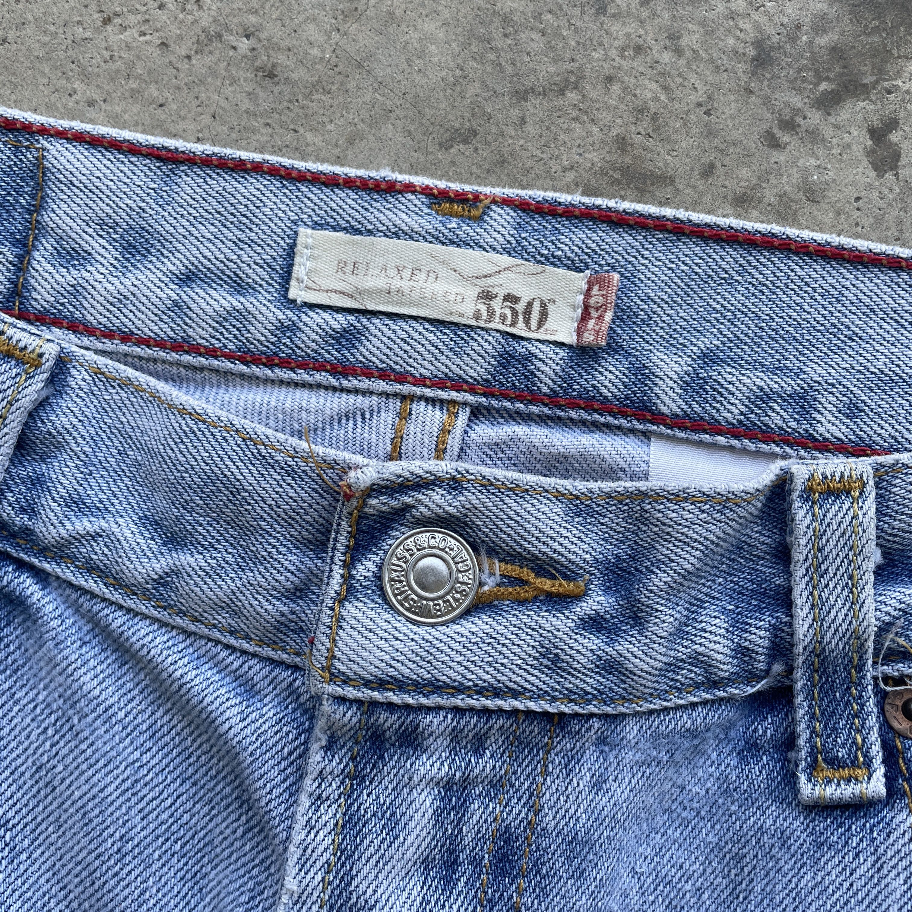 Levi's VINTAGE LEVI’S 550 DENIM FADED RELAXED JEANS PANTS W29 Size US 29 - 6 Thumbnail