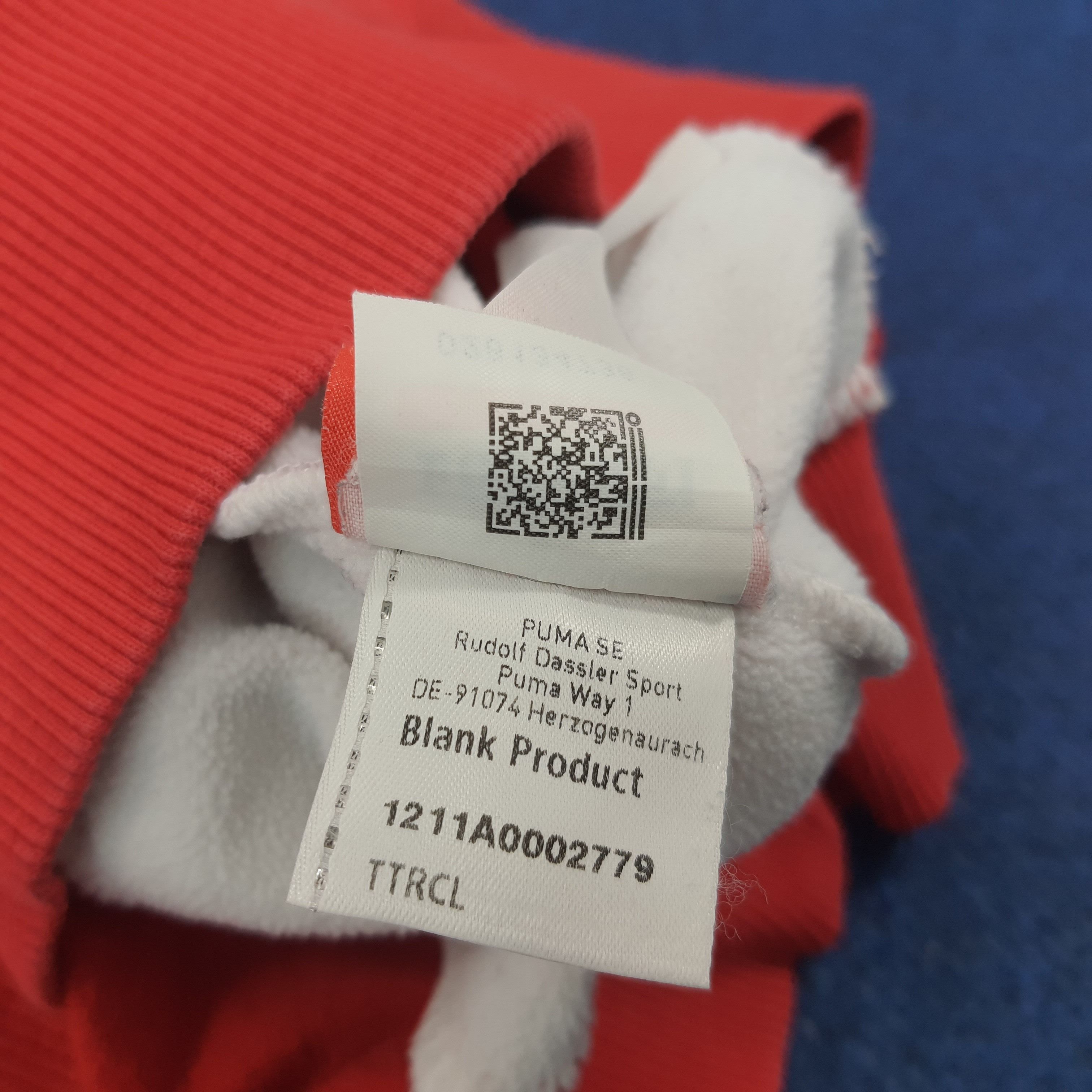 Puma × Vintage Vintage Puma x Ferrari Motorsports Half Zipper C234N20 Size US M / EU 48-50 / 2 - 11 Thumbnail