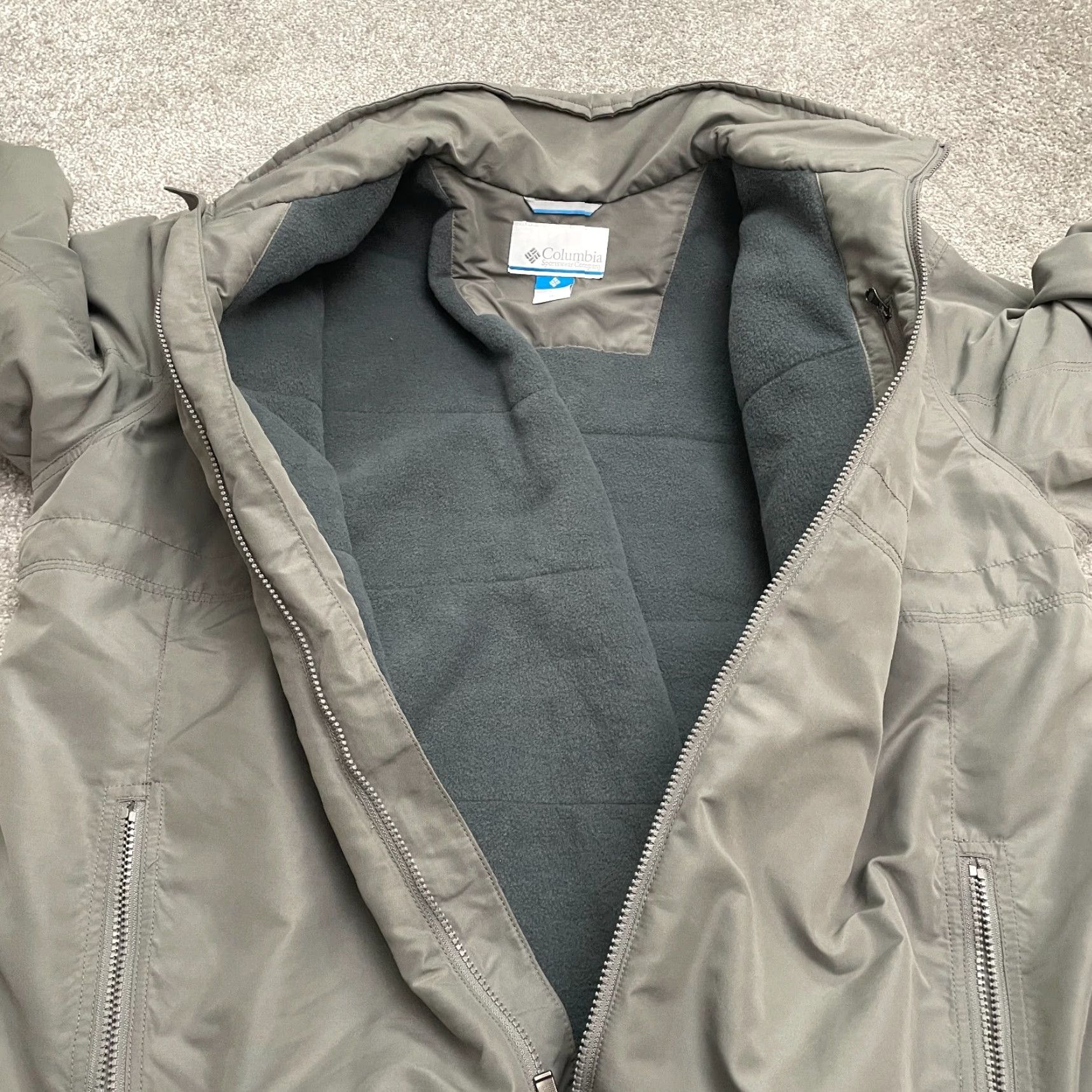 Vintage Columbia Jacket Mens XL Gray Full Zip Pocket Bodywarmer Outdoor Hike Size US XL / EU 56 / 4 - 4 Thumbnail