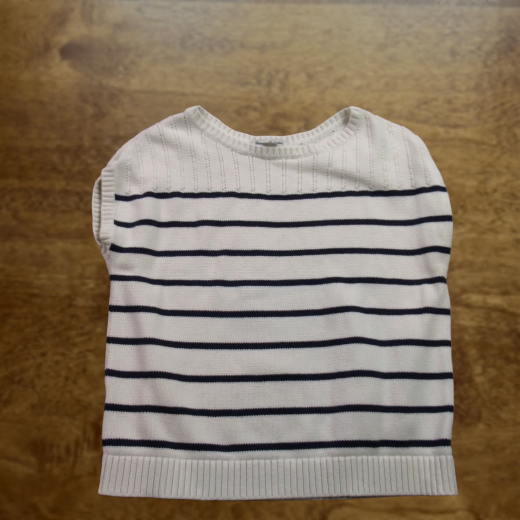 Tommy Bahama Tommy Bahama Shirt Womens Medium Short Sleeve Crew Neck Pullover Stripes Size M / US 6-8 / IT 42-44 - 1 Thumbnail