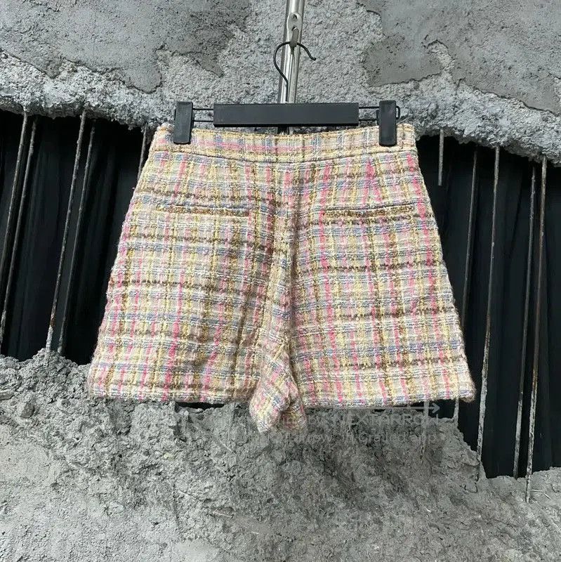 Miu Miu Miu Miu Summer Pink Women's Shorts . Size 28" / US 6 / IT 42 - 2 Thumbnail