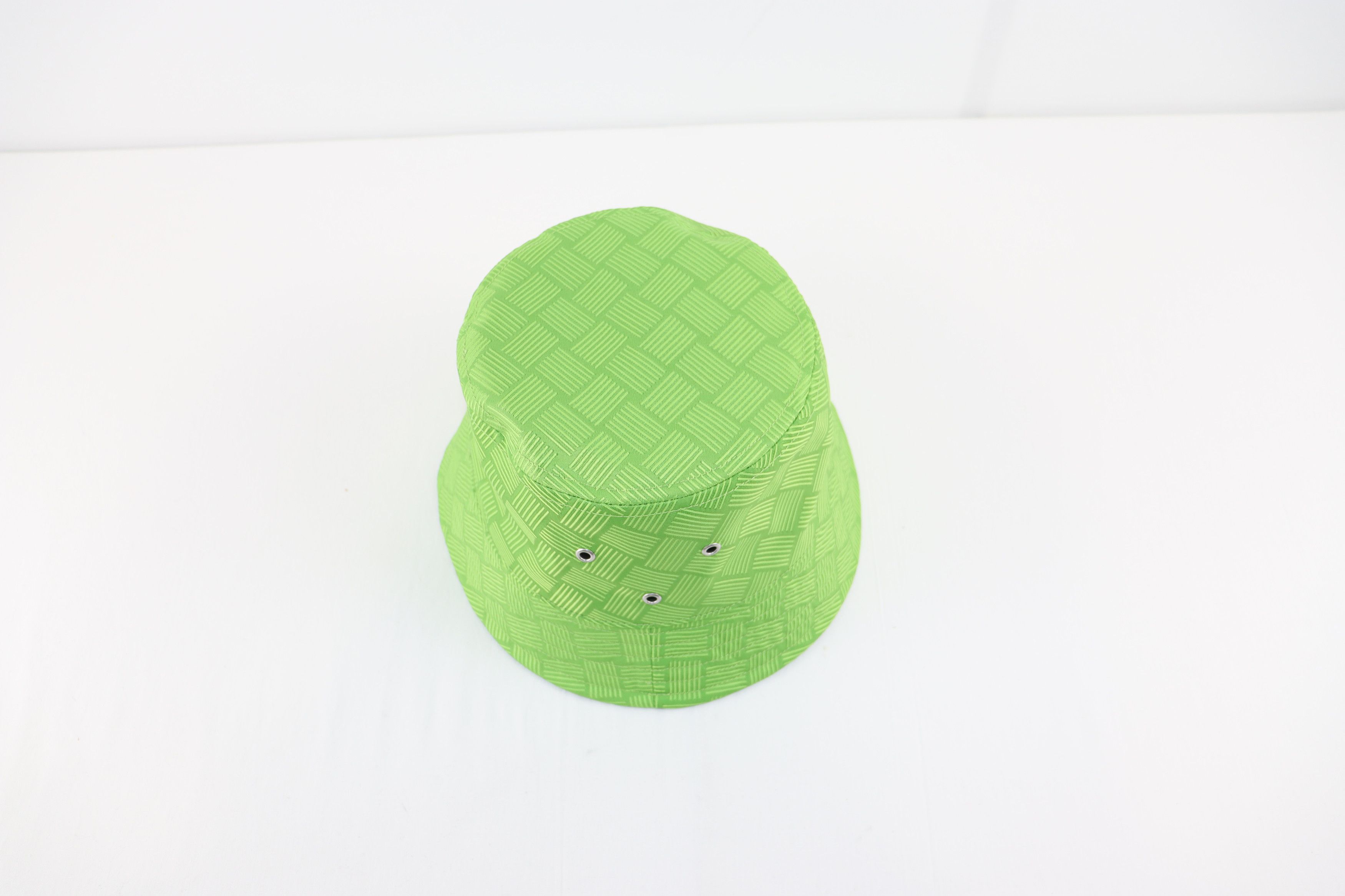 Bottega Veneta o1rshd1 Size: M / Bucket Hat in Acid Green Size ONE SIZE - 4 Thumbnail