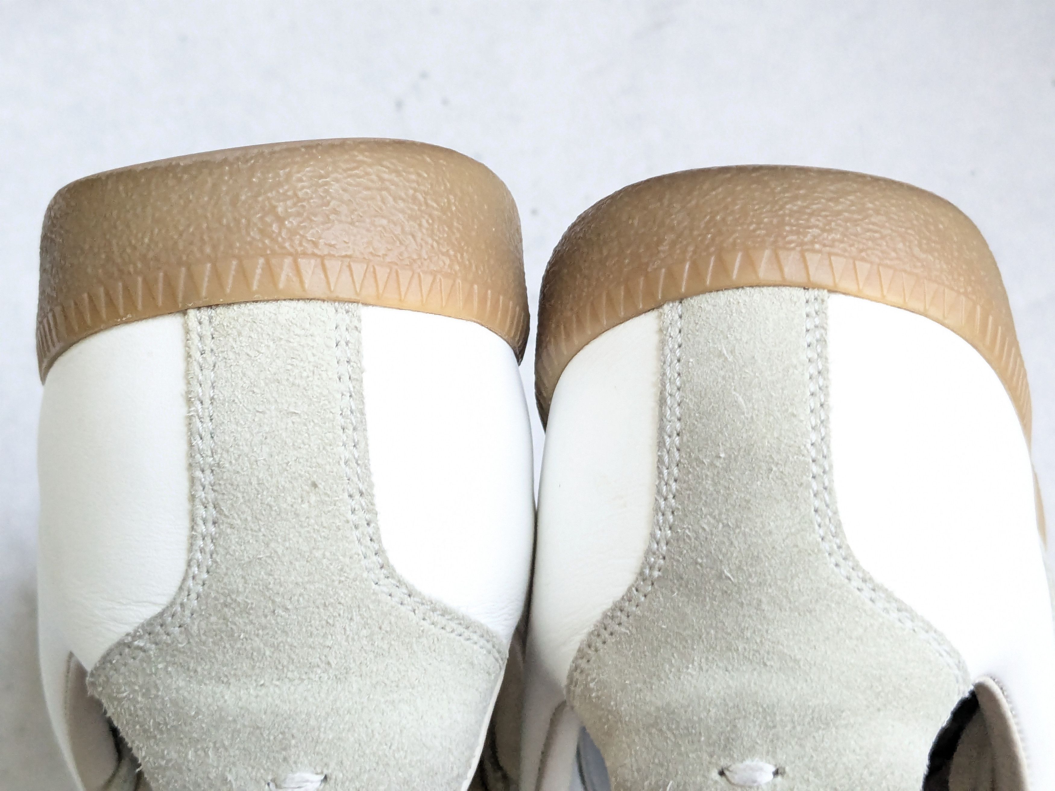 Maison Margiela Maison Margiela Replica GAT White Gray 9 42 Gum Low Tops Size US 9 / EU 42 - 16 Thumbnail