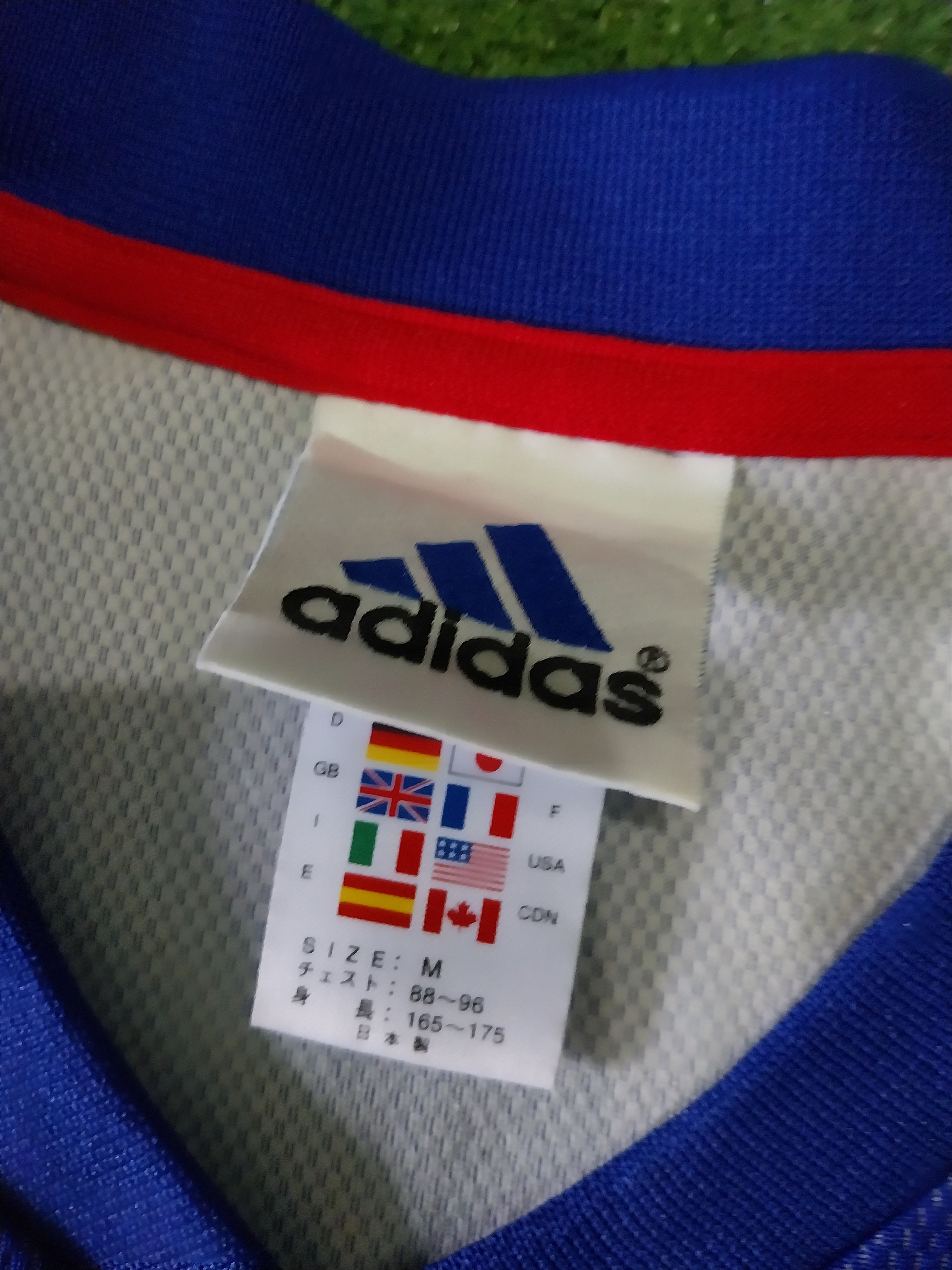 Adidas Japan world cup 2002 nakata jersey football Size US M / EU 48-50 / 2 - 5 Thumbnail