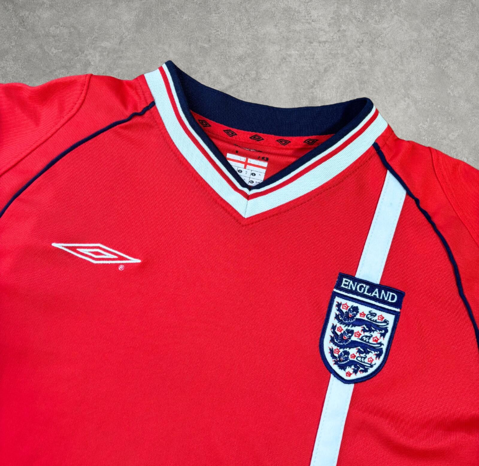 Umbro 2001/03 England Away Shirt Umbro (XL) Size US XL / EU 56 / 4 - 3 Thumbnail