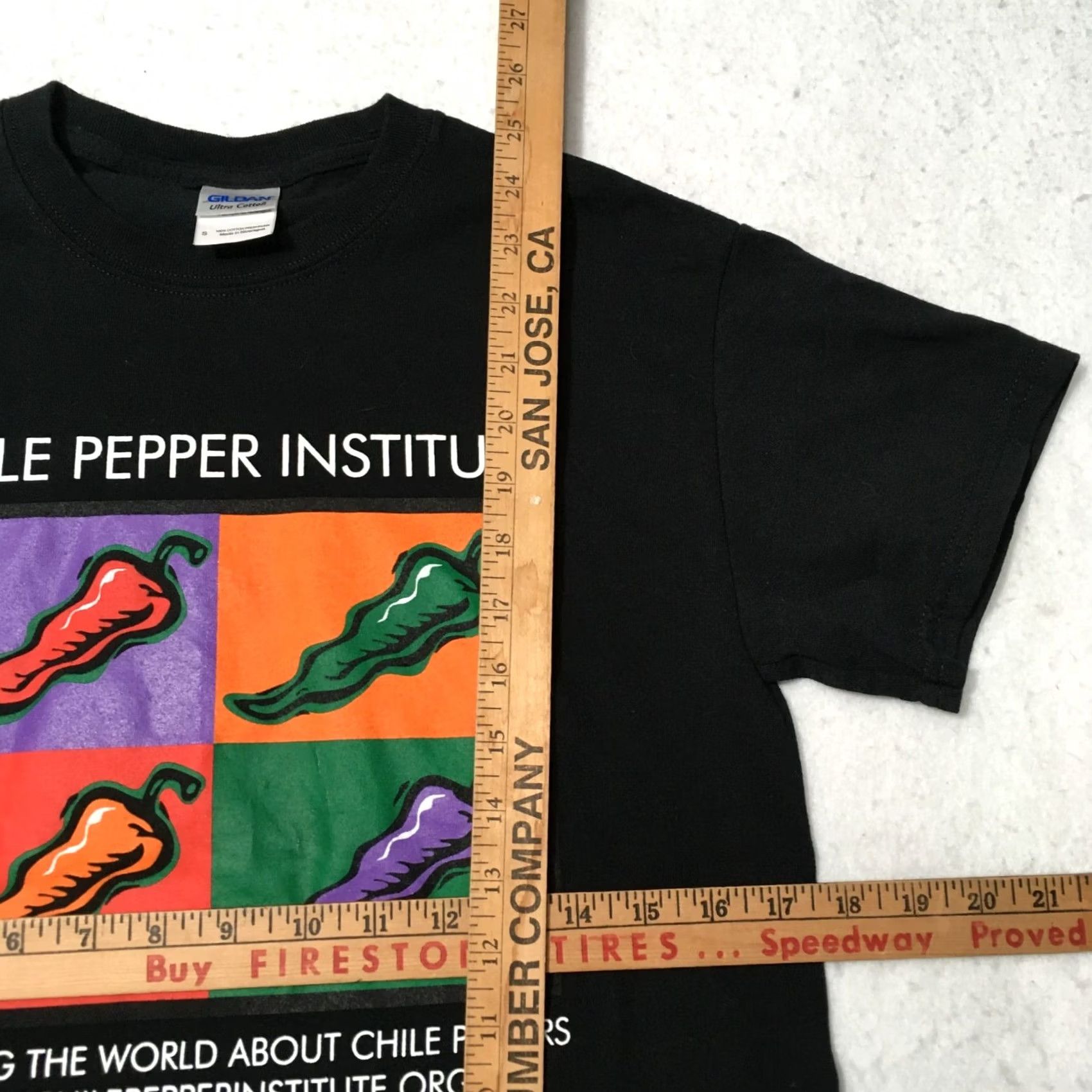 Gildan chile Chili Pepper institute educating world T Shirt Size small Black Size US S / EU 44-46 / 1 - 4 Thumbnail