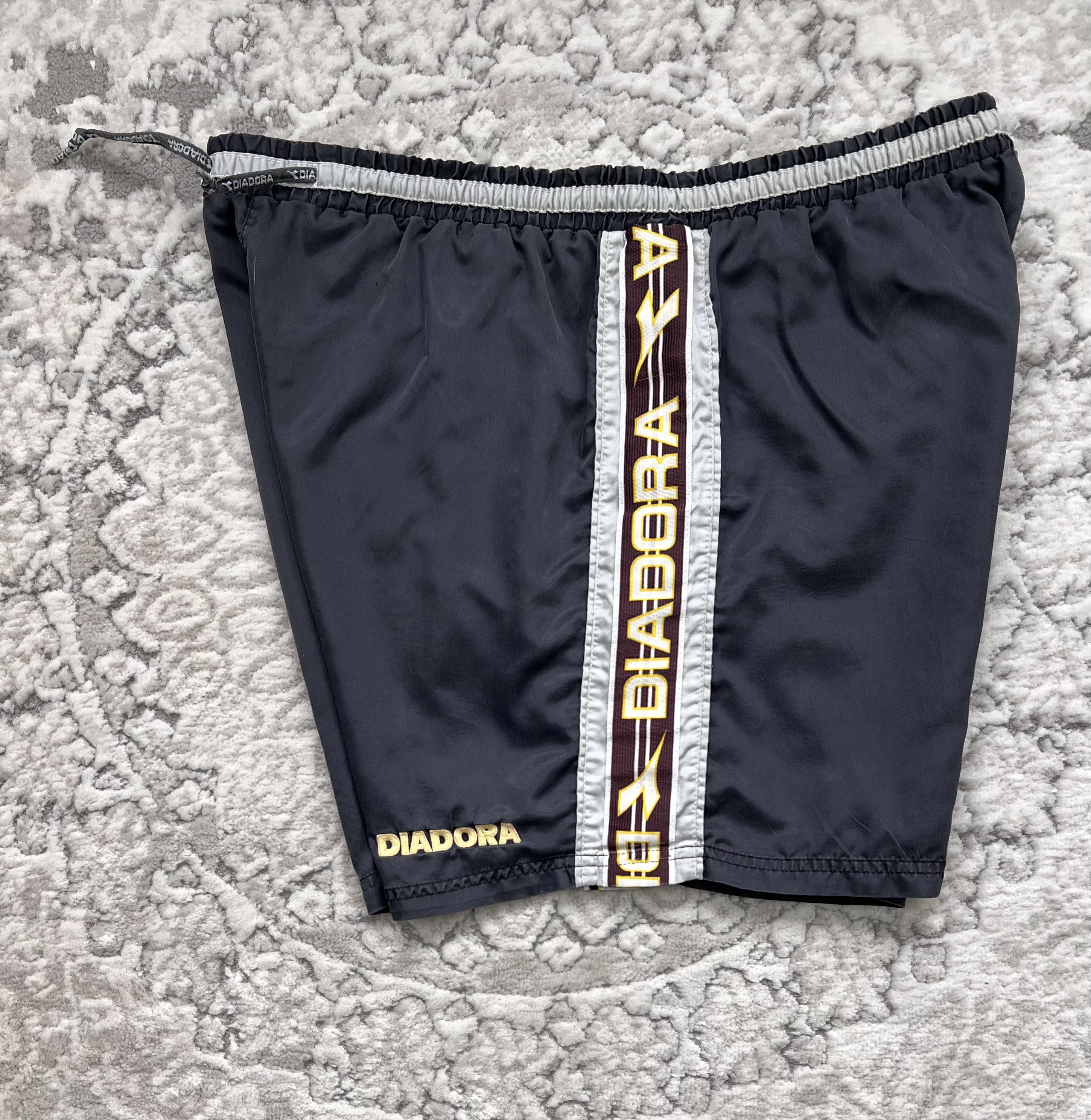 Diadora Vintage Diadora Sport Track Shorts Dark Grey Side Stripe L Size US 34 / EU 50 - 8 Thumbnail