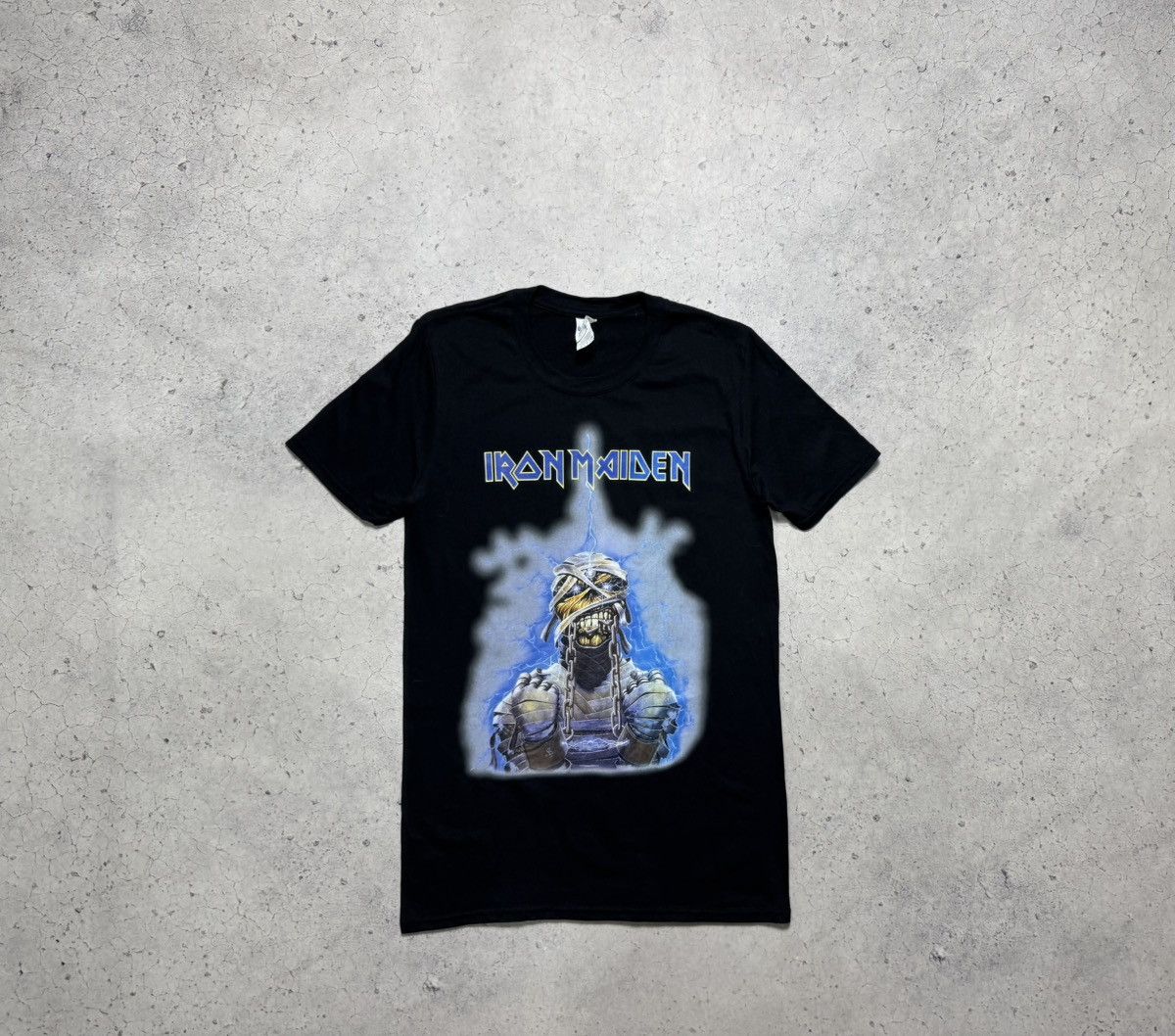 Band Tees Iron Maiden Vintage Big Logo Black Rock T-Shirt Y2K Hype Size US S / EU 44-46 / 1 - 1 Thumbnail