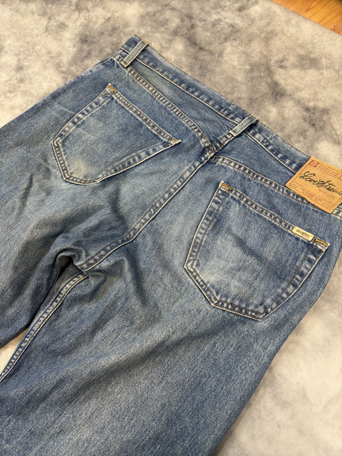 Jean × Levi's × Vintage Vintage Levi's Signature Released Hem Jeans 38x32 Workwear Size US 38 / EU 54 - 4 Thumbnail