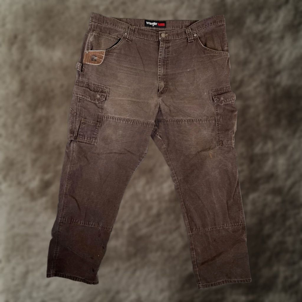 Wrangler Wrangler RIGGS Workwear Cargo Pants Brown 42x32 Cotton Canvas Relaxed Straight 90s Grunge Logo Mens Pants Size US 42 / EU 58 - 1 Thumbnail