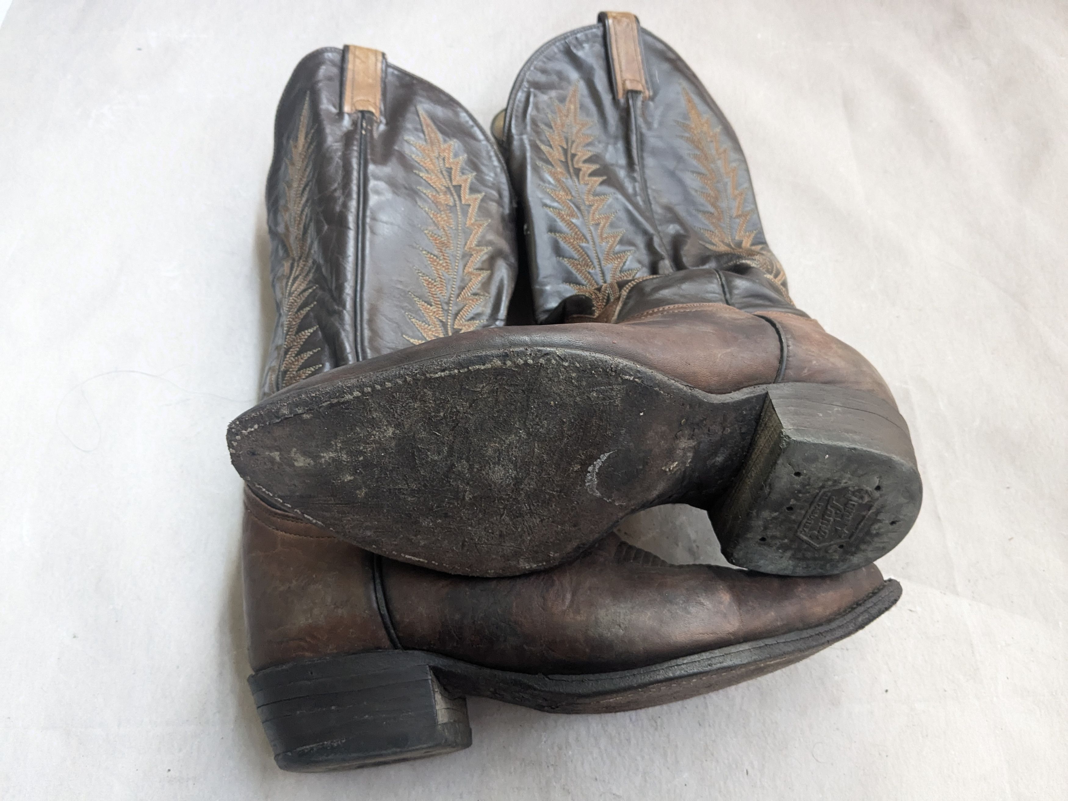 Genuine Leather Vintage Tony Lama Cowboy Boots Brown 9 Wide Leather Western Size US 9 / EU 42 - 9 Thumbnail
