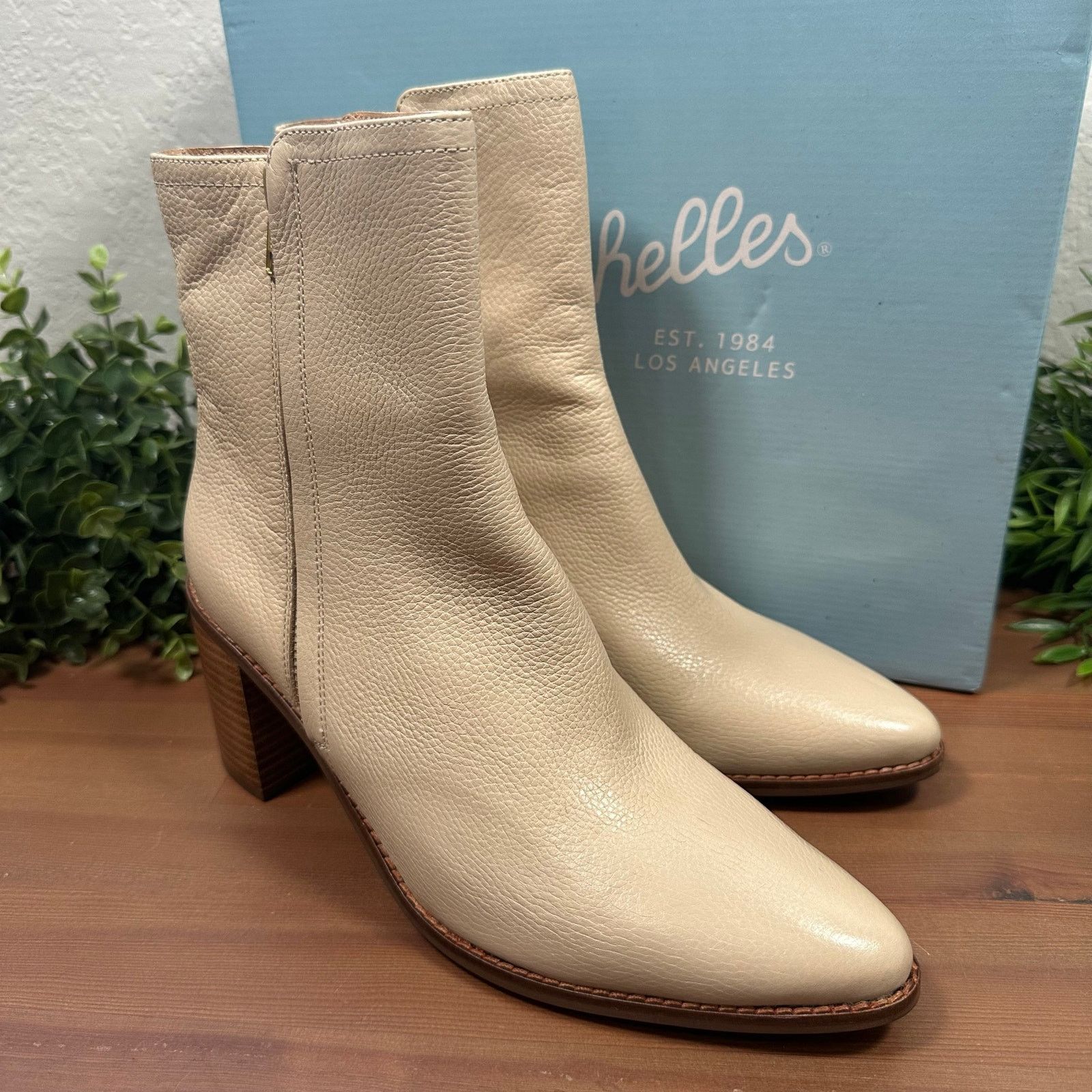 Seychelles Seychelles Desirable Leather Heeled Ankle Boots Size 8.5 Size US 8.5 / IT 38.5 - 3 Thumbnail