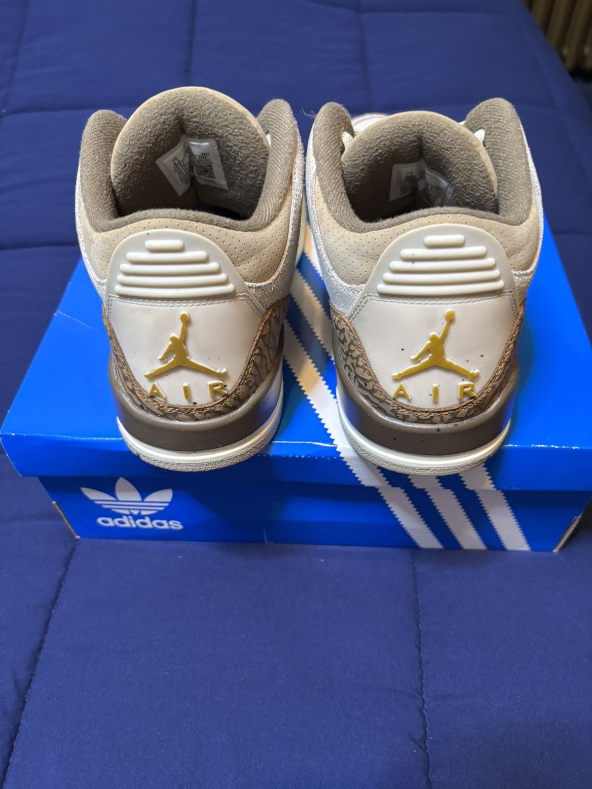 Jordan Brand Jordan 3 Retro Palomino 2023 Size 9.5 Size US 9.5 / EU 42-43 - 5 Thumbnail