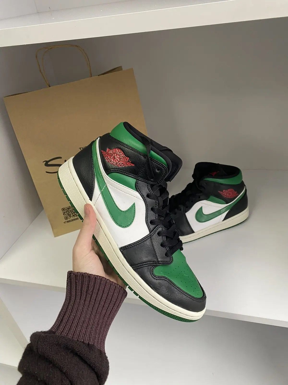 Nike × Vintage Vintage Nike Air Jordan 1 Mid Pine Green Black Size US 10 / EU 43 - 6 Thumbnail