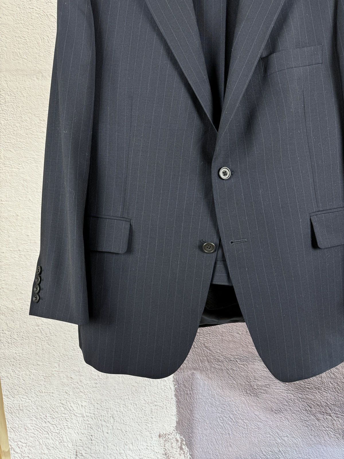 Gieves & Hawkes Gieves & Hawkes Saville Row navy striped wool suit 2 button Size 46R - 5 Thumbnail