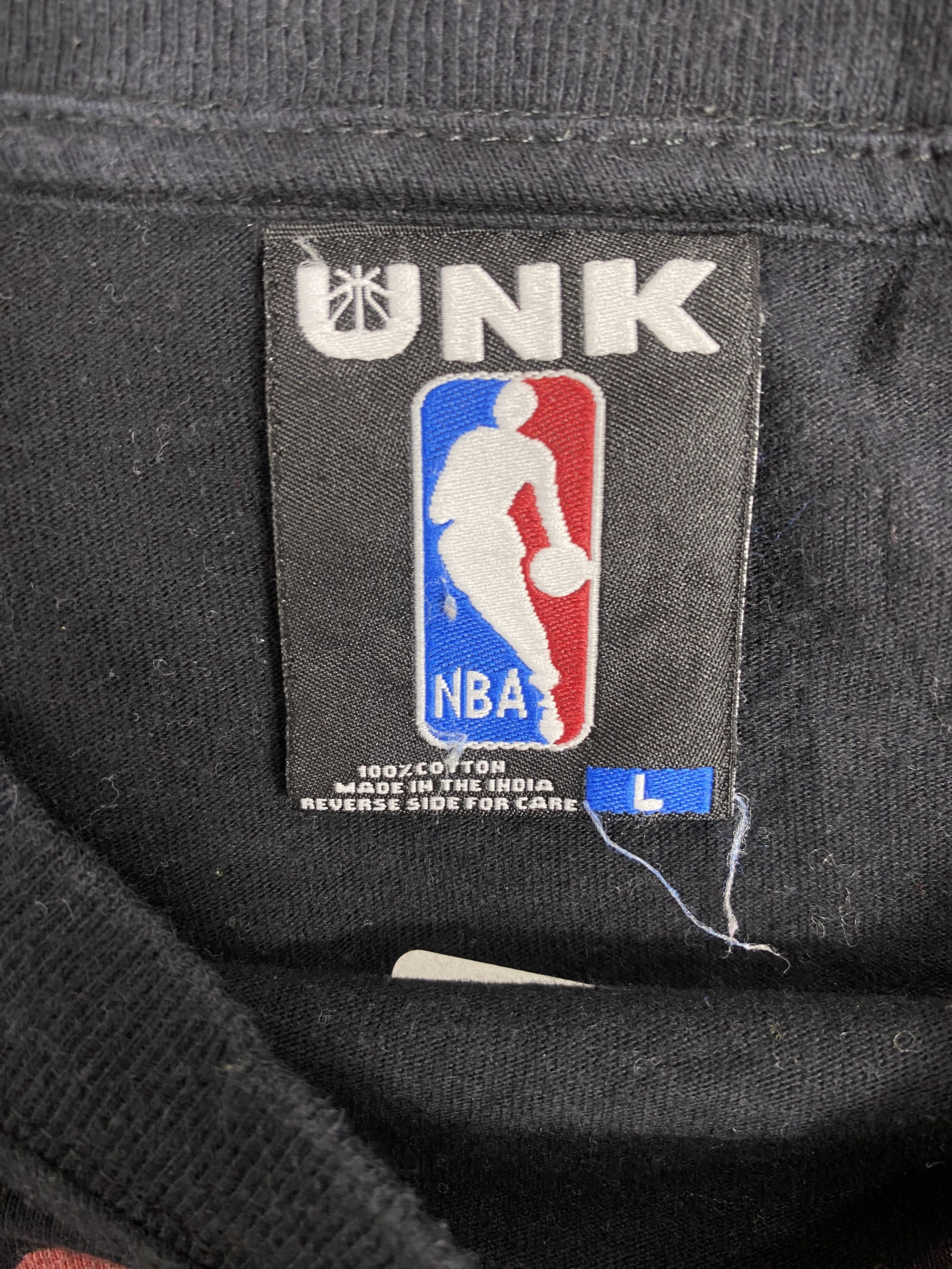NBA Vintage NBA Basketball Shirts PT0037 Size US L / EU 52-54 / 3 - 5 Thumbnail
