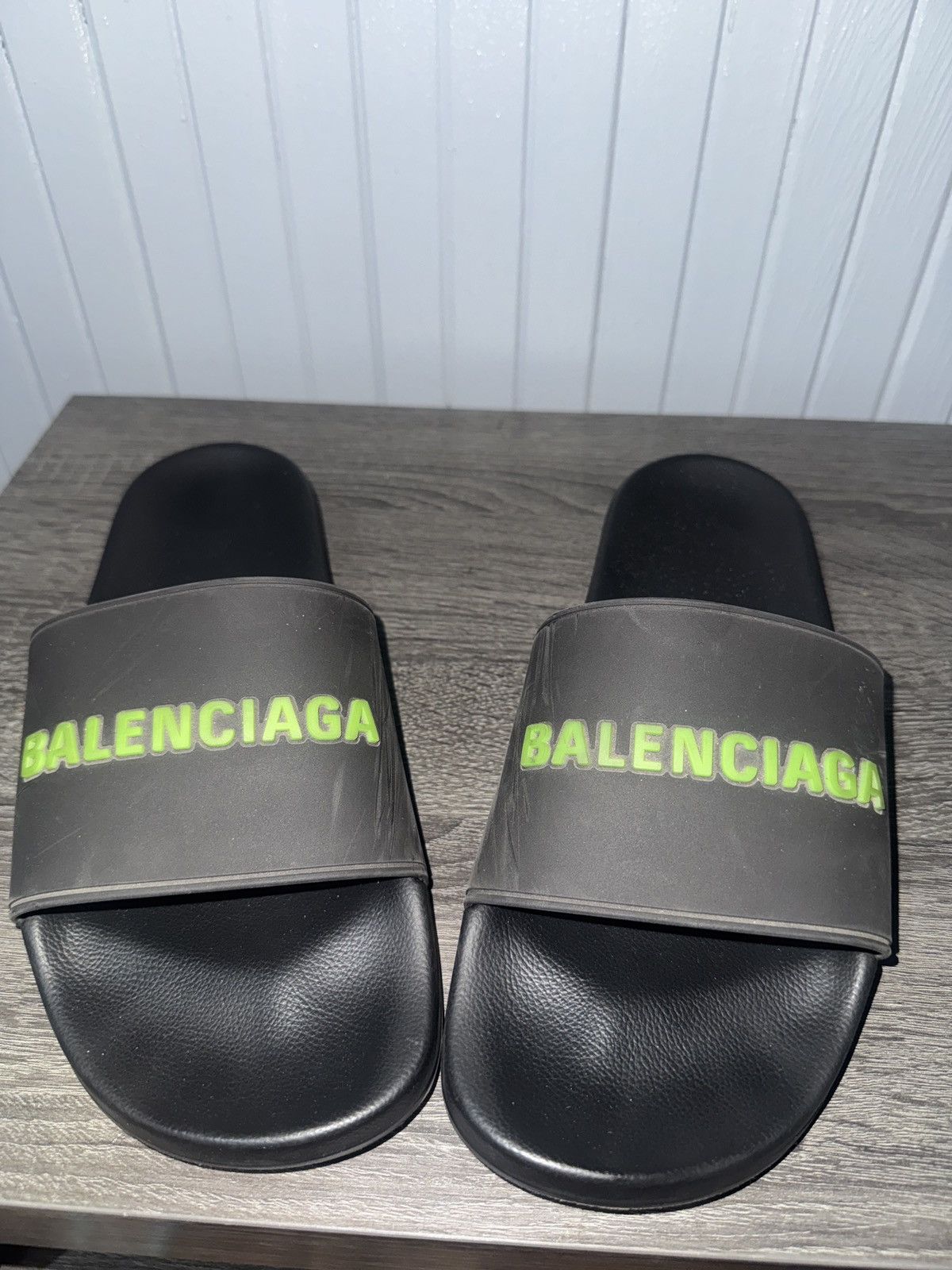 Balenciaga Balenciaga Black/Green Slides size 12 Size US 12 / EU 45 - 1 Thumbnail