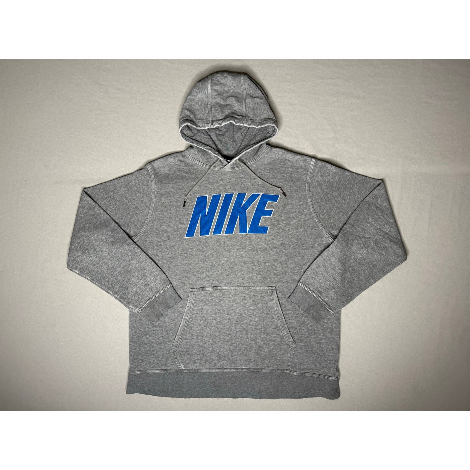 Nike Nike Mesh Spell Out Logo Pullover Hoodie Sweatshirt XL Size US XL / EU 56 / 4 - 1 Thumbnail