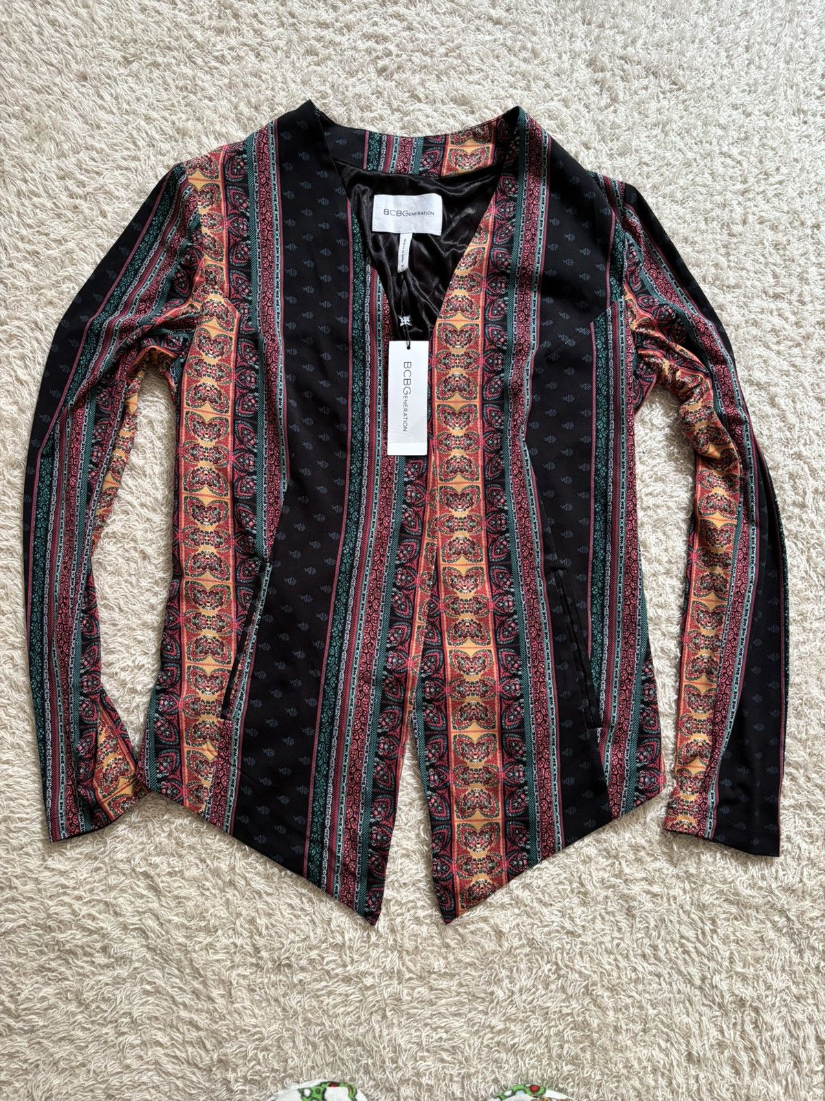 BCBGeneration Women’s festive printed blazer cardigan size medium Size M / US 6-8 / IT 42-44 - 1 Thumbnail
