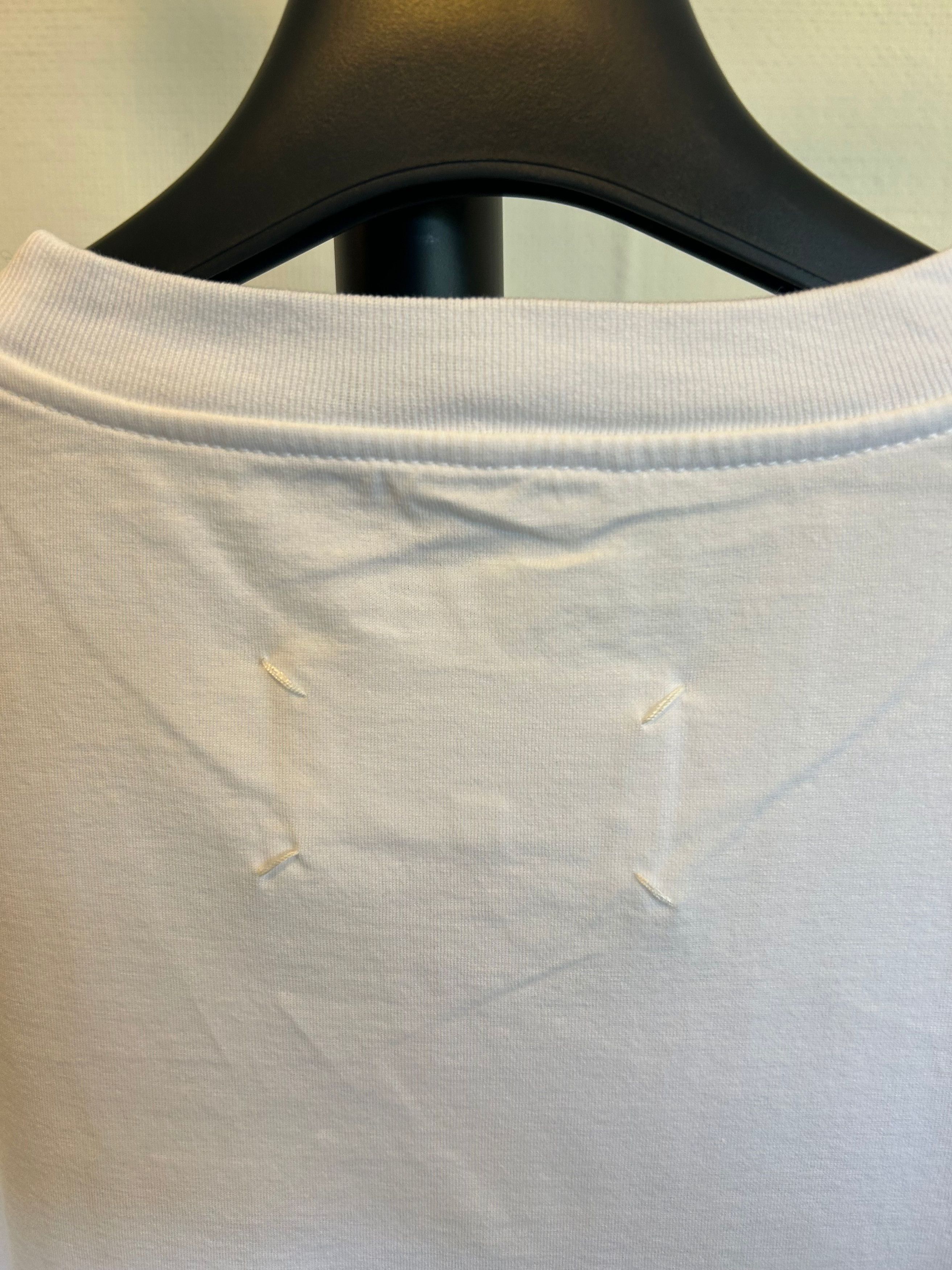 Maison Margiela Maison Margiela Logo T-Shirt Size US S / EU 44-46 / 1 - 4 Thumbnail