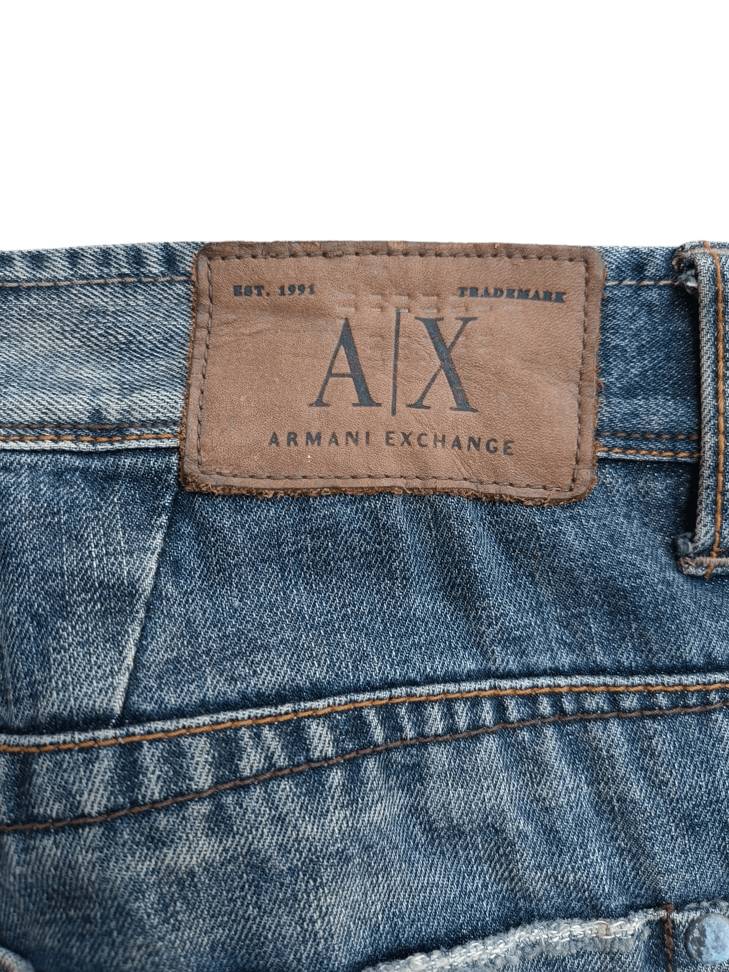 Armani Exchange Armani Exchange Distressed Whiskers Faded Denim E261 Size US 33 - 9 Thumbnail