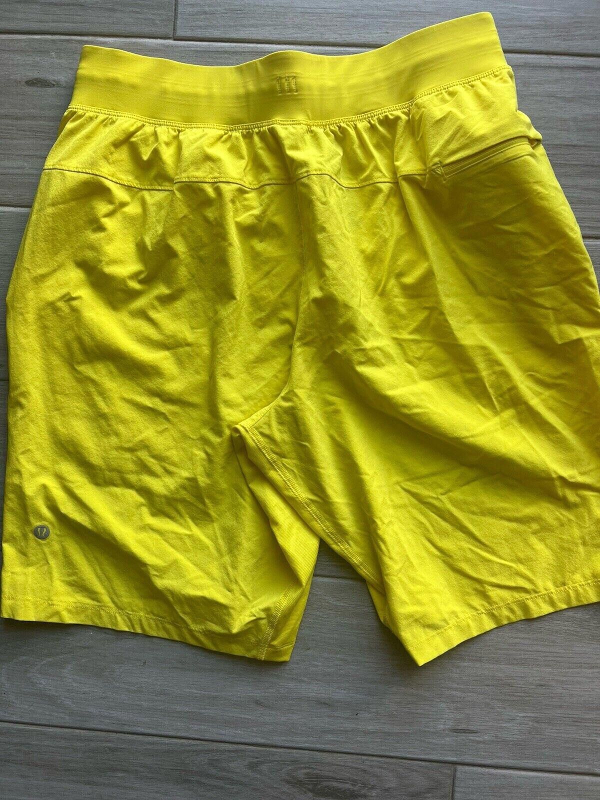 Designer Lululemon T.H.E. Short 9" *Linerless Size US 32 / EU 48 - 2 Thumbnail