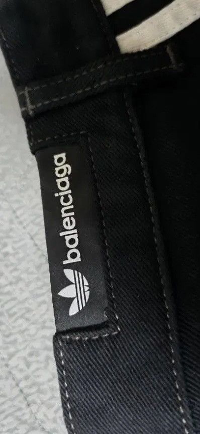 Adidas × Balenciaga Balenciaga x Adidas Baggy Shorts Size US 30 / EU 46 - 5 Thumbnail