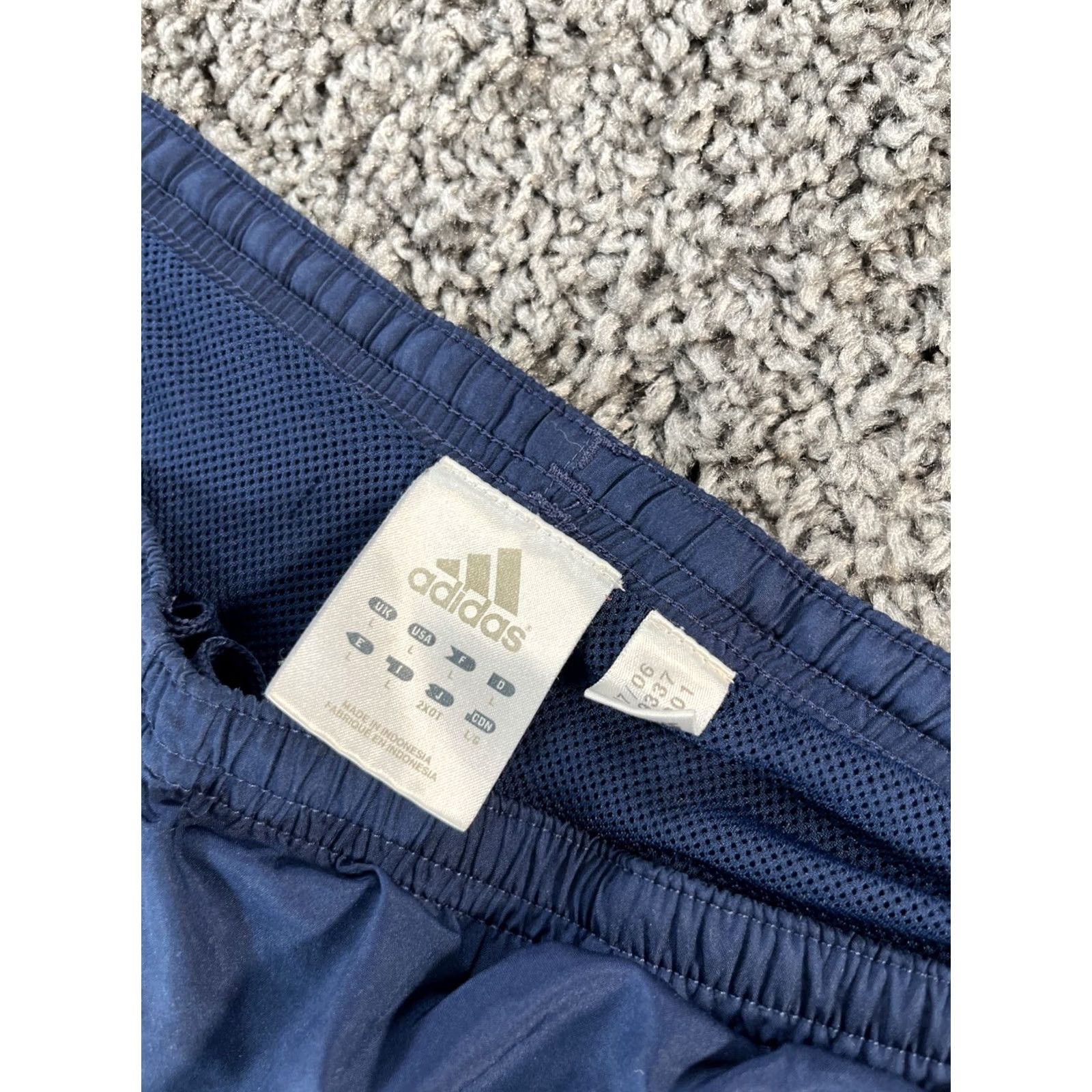 Adidas VINTAGE adidas Track Pants Mens L Blue 00s Distressed Baggy Pockets 70s Style Size US 33 - 5 Thumbnail