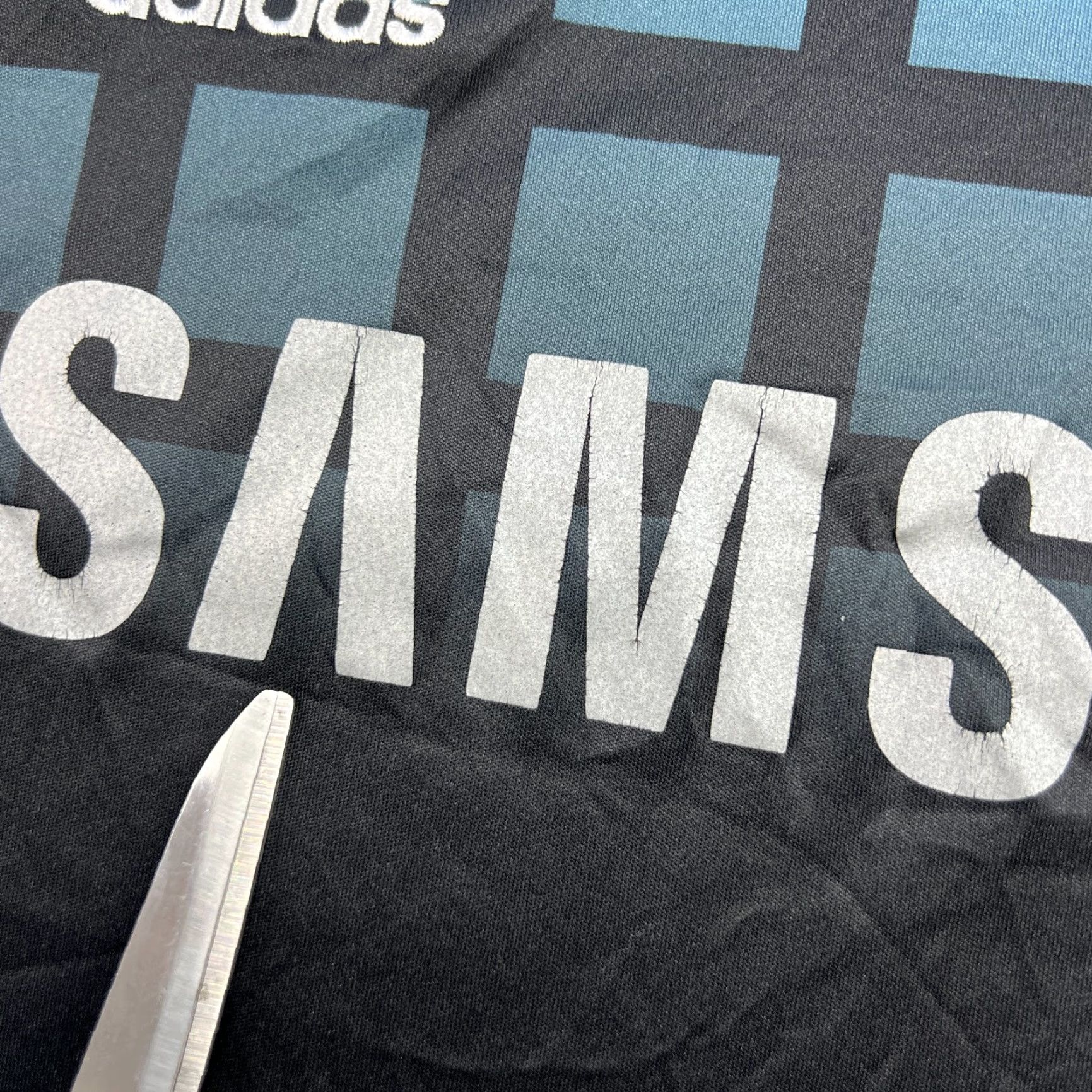 Adidas adidas Chelsea 2011-2012 Away Mens Football Jersey XL Adult Shirt Black Size US XL / EU 56 / 4 - 6 Thumbnail