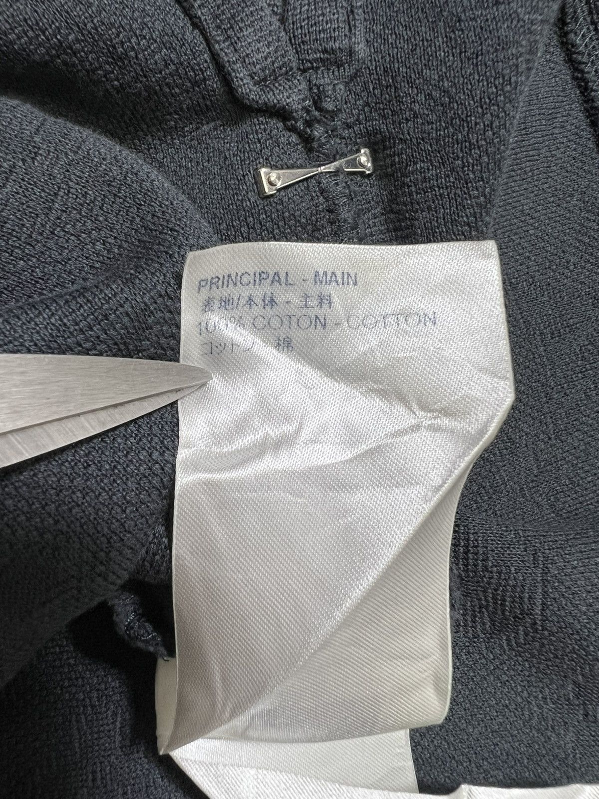 Louis Vuitton Louis Vuitton - 3D Pocket Monogram T-Shirt Size US XS / EU 42 / 0 - 19 Thumbnail