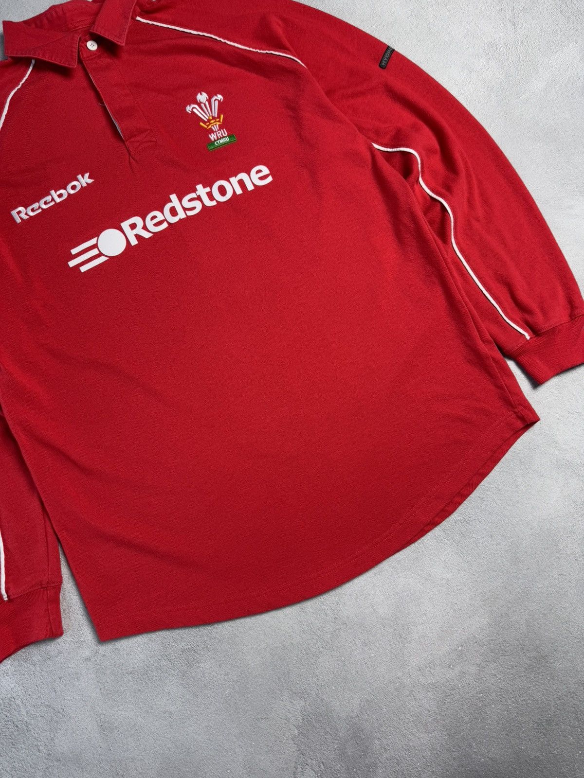 Reebok Wru Cymru Wales 2000 2001 Home Rugby Shirt Jersey Reebok Size US M / EU 48-50 / 2 - 4 Thumbnail