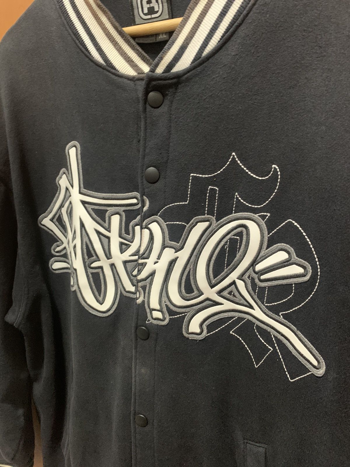 Japanese Brand Freaky Massive Varsity xL Size US XL / EU 56 / 4 - 9 Thumbnail