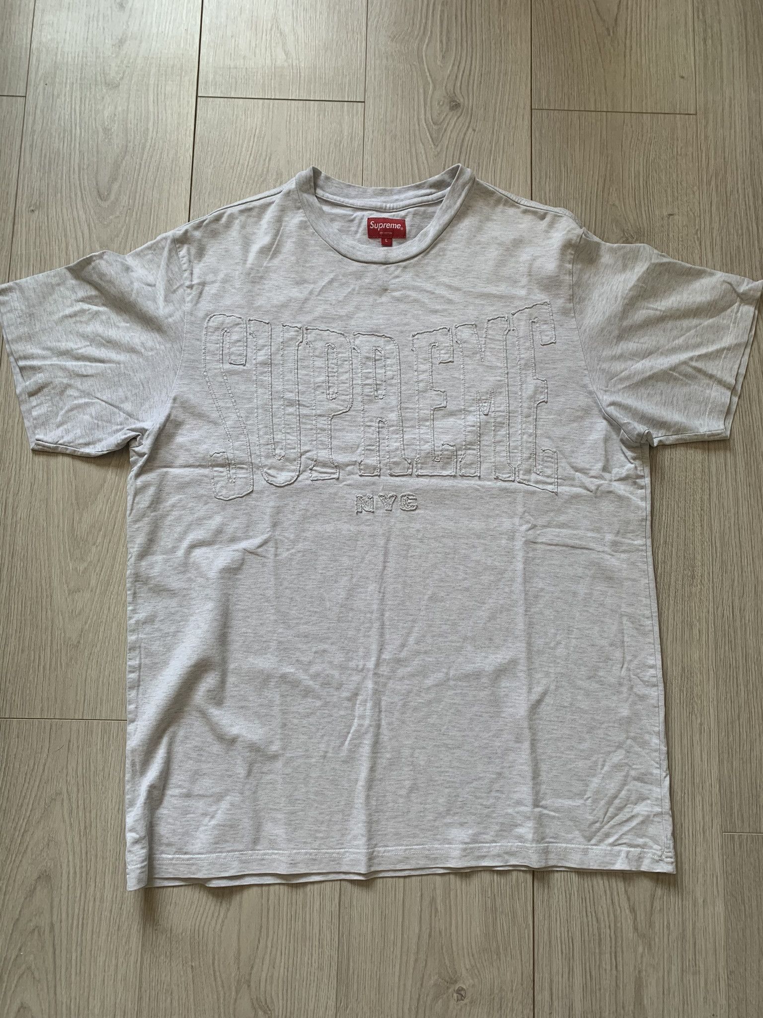 Supreme Cutout deals Logo S/S Top Medium