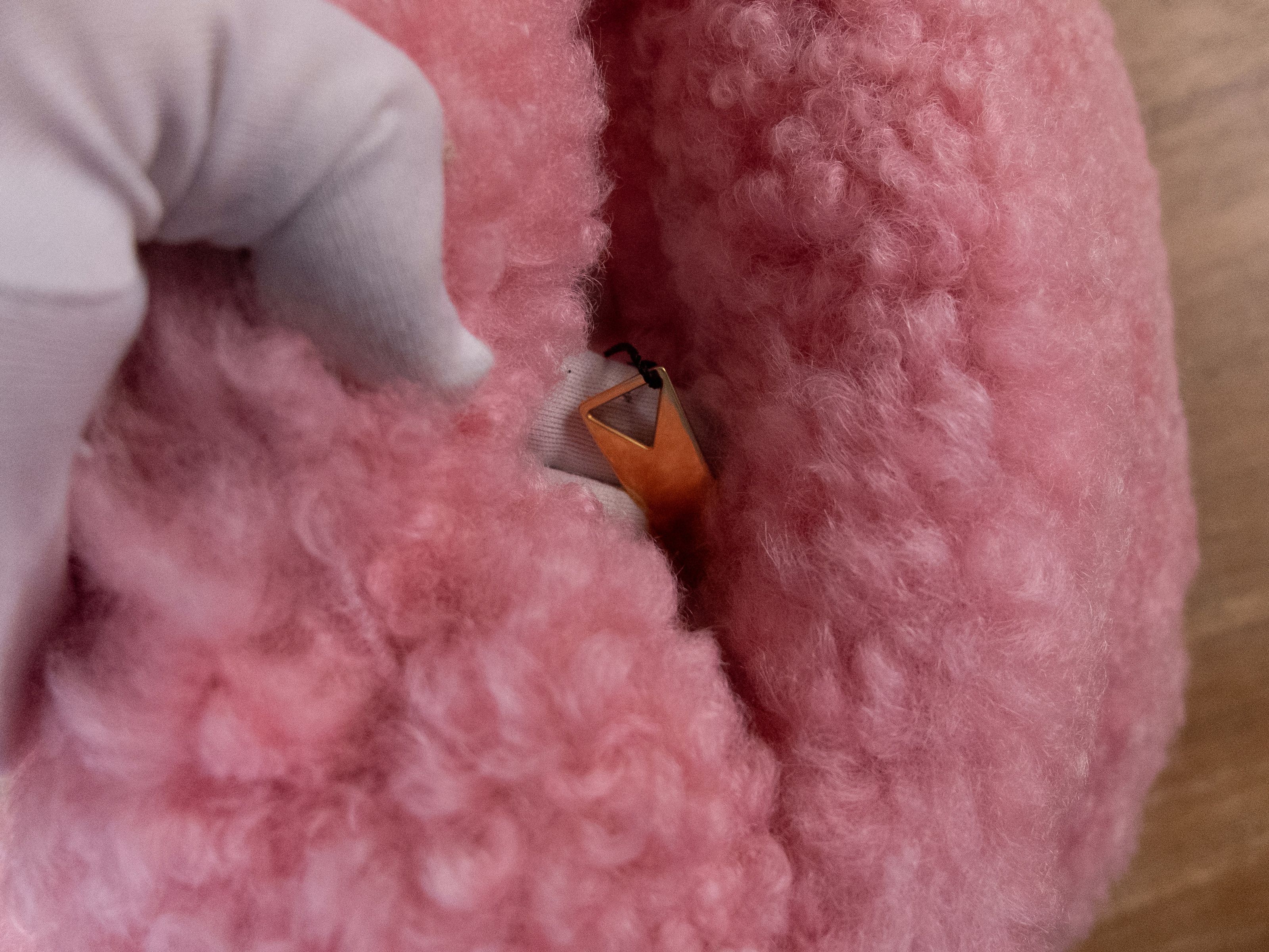 Bottega Veneta BOTTEGA VENETA Jodie mini popsicle pink shearling fur bag Size ONE SIZE - 7 Thumbnail