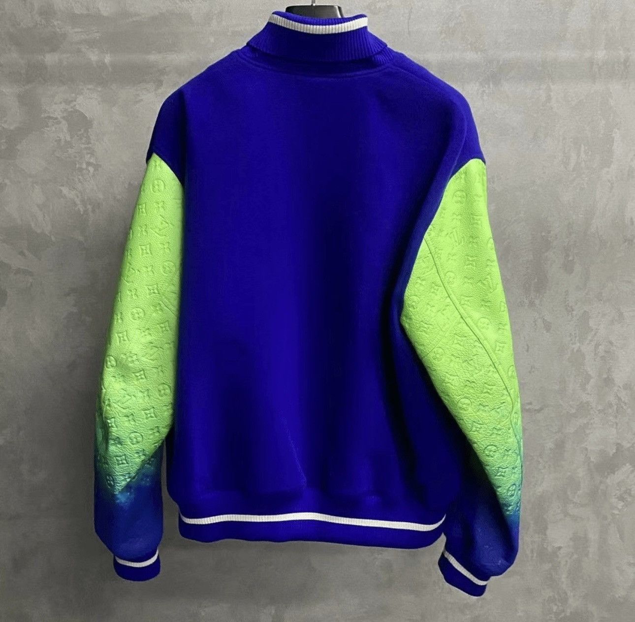 Louis Vuitton 00000000 Size US XXL / EU 58 / 5 - 2 Thumbnail