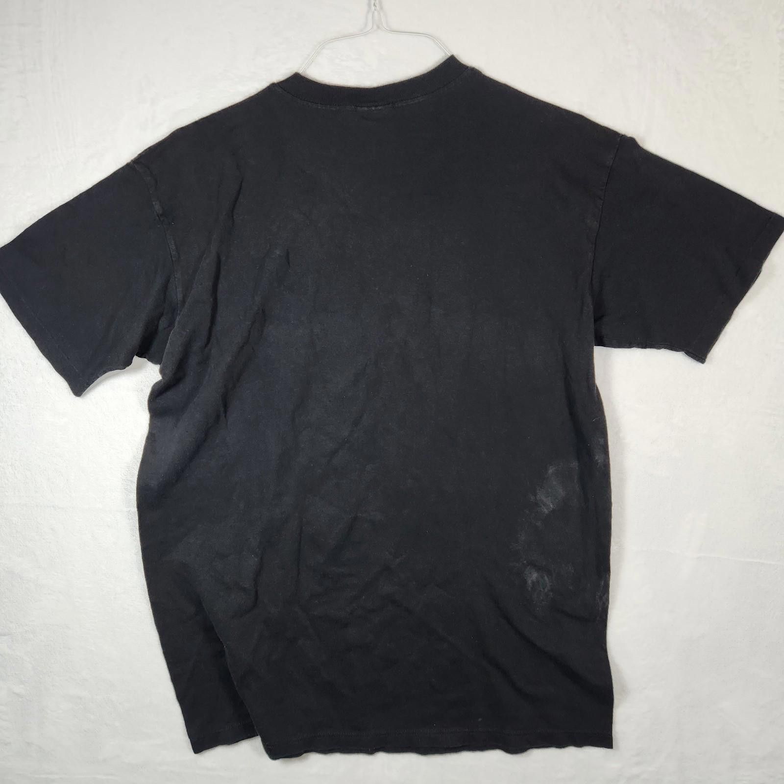 Designer Vintage Single Stitch Wild Earth Black Graphic Tshirt Large Size US L / EU 52-54 / 3 - 6 Thumbnail