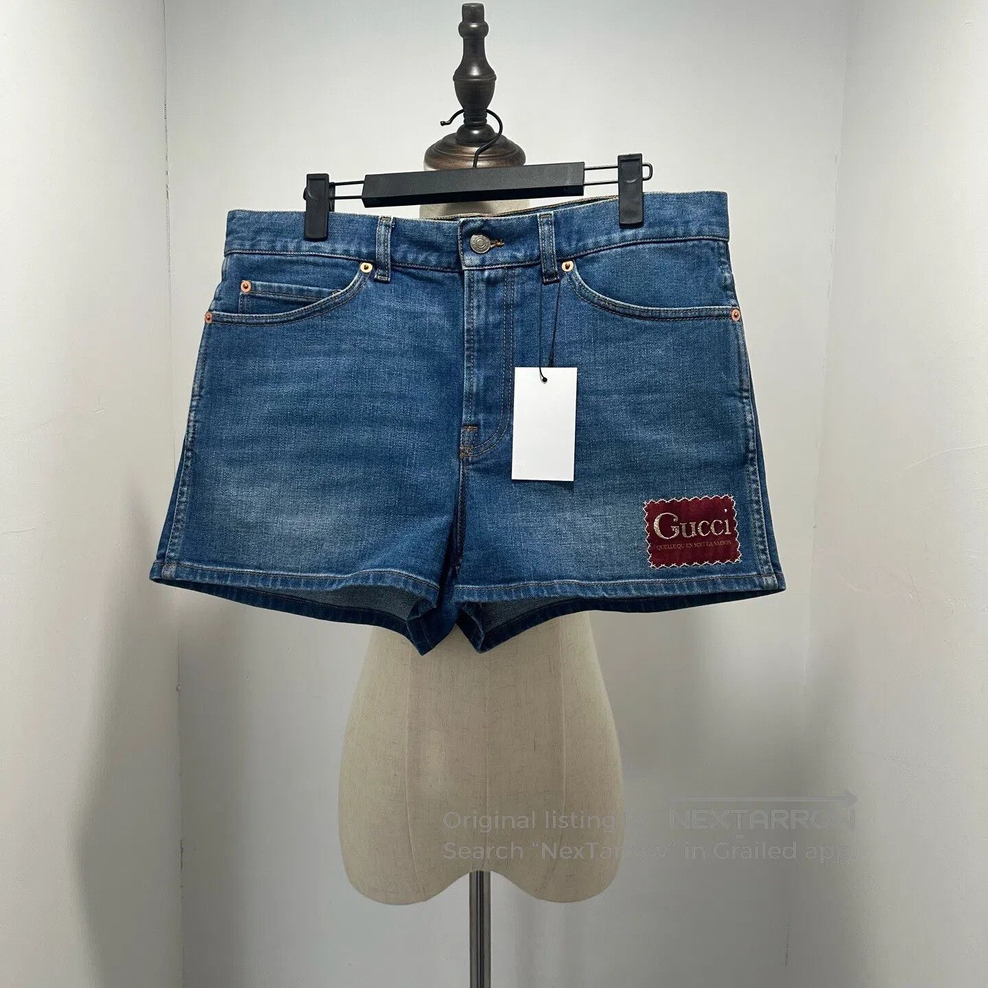 Gucci Guicci Side Red Label Short Pants| Size 28" / US 6 / IT 42 - 1 Thumbnail