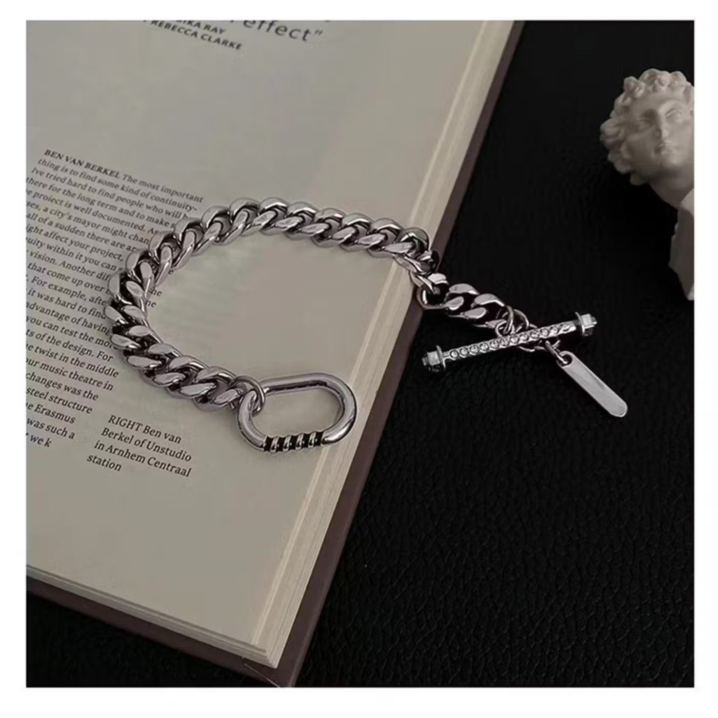 Designer × Vintage Casual Bracelet Chain Gothic Chrome Link Cuff Punk Size ONE SIZE - 2 Thumbnail