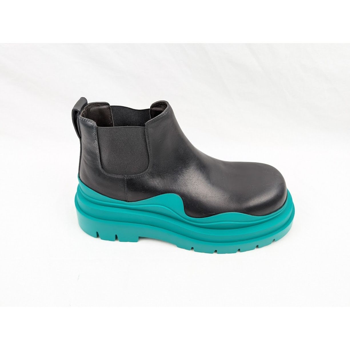 Bottega Veneta o1rshd1 Military Calf Tire Boots in Black 43.5 Size US 10.5 / EU 43-44 - 1 Thumbnail