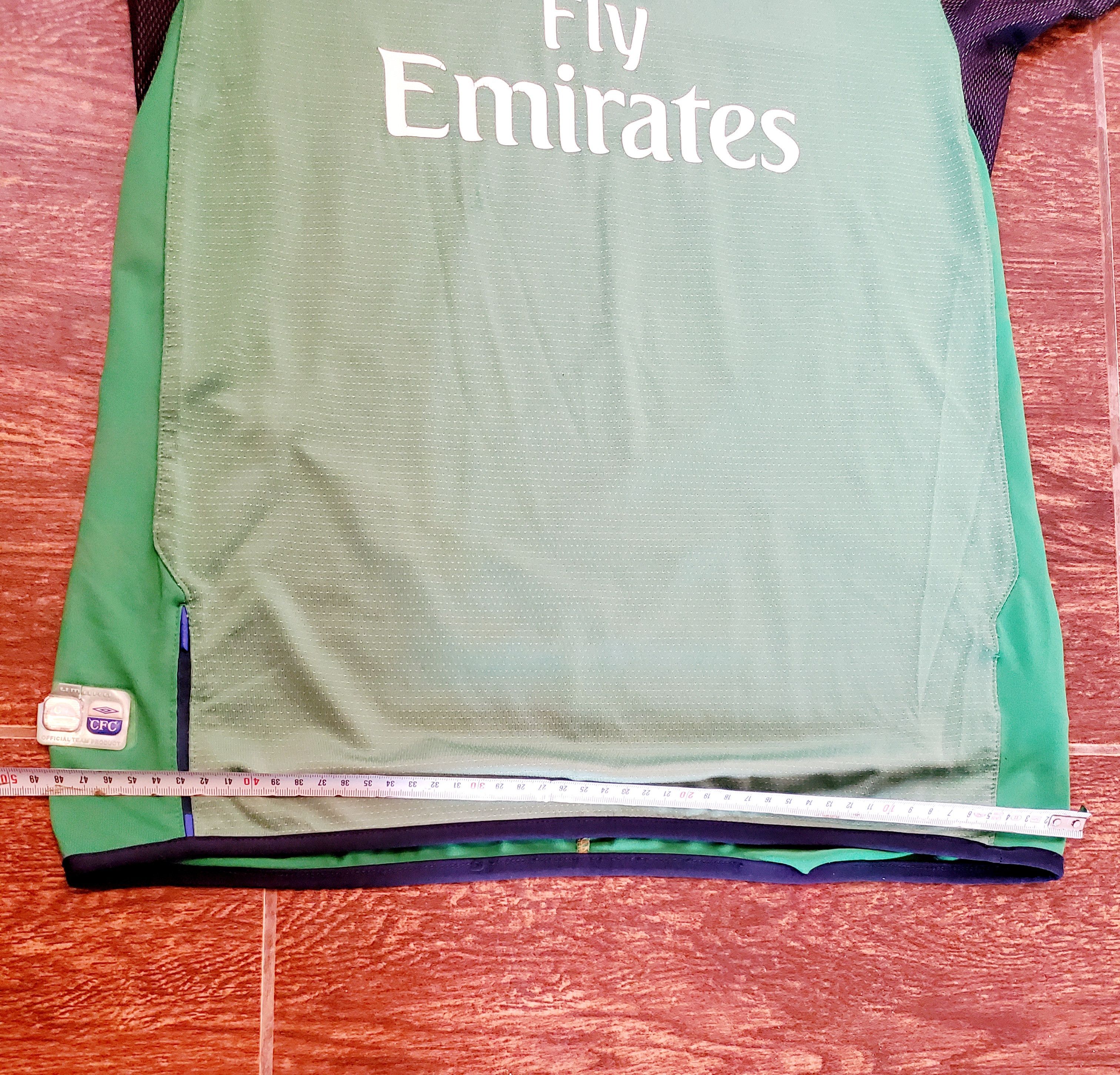Chelsea Soccer × Umbro Vintage Chelsea 2004/2005 Goalkeeper soccer Jersey size S Size US S / EU 44-46 / 1 - 7 Thumbnail