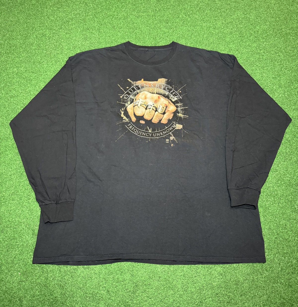 Band Tees Vintage Queensryche Long Sleeve XXL 90s Y2K Rock T Shirt Size US XXL / EU 58 / 5 - 1 Thumbnail