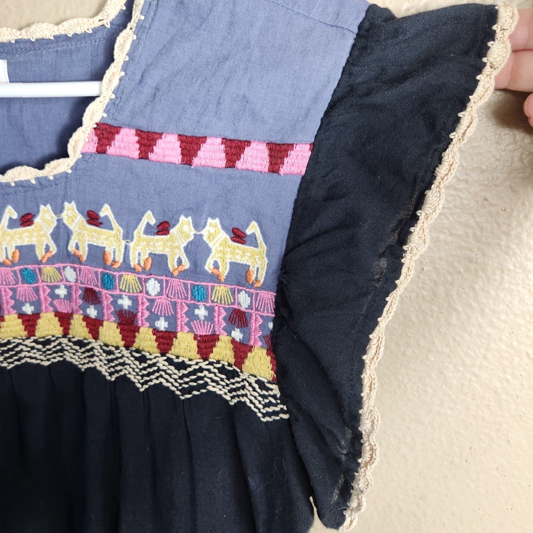 Vintage THML Blouse S Navy Embroidered/Crochet Flutter Sleeve Shirt Women Small Blue Bohemian Womens Shirt Size S / US 4 / IT 40 - 3 Thumbnail