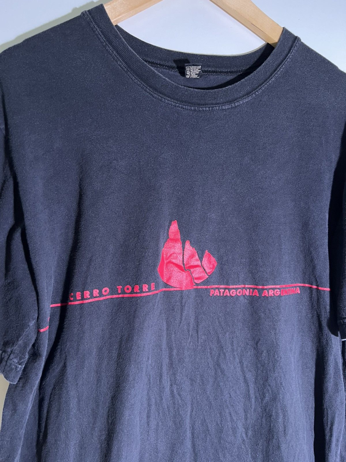 Vintage Y2K 2000’s VTG Vintage Cerro Torre Patagonia Argentina Tee Size US M / EU 48-50 / 2 - 2 Thumbnail
