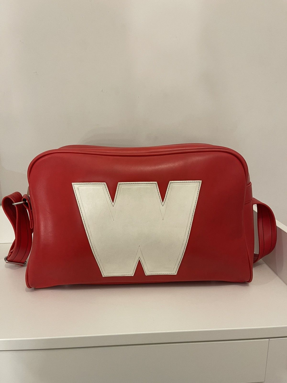 W&LT Archive W&LT "W" messenger bag Size ONE SIZE - 2 Thumbnail