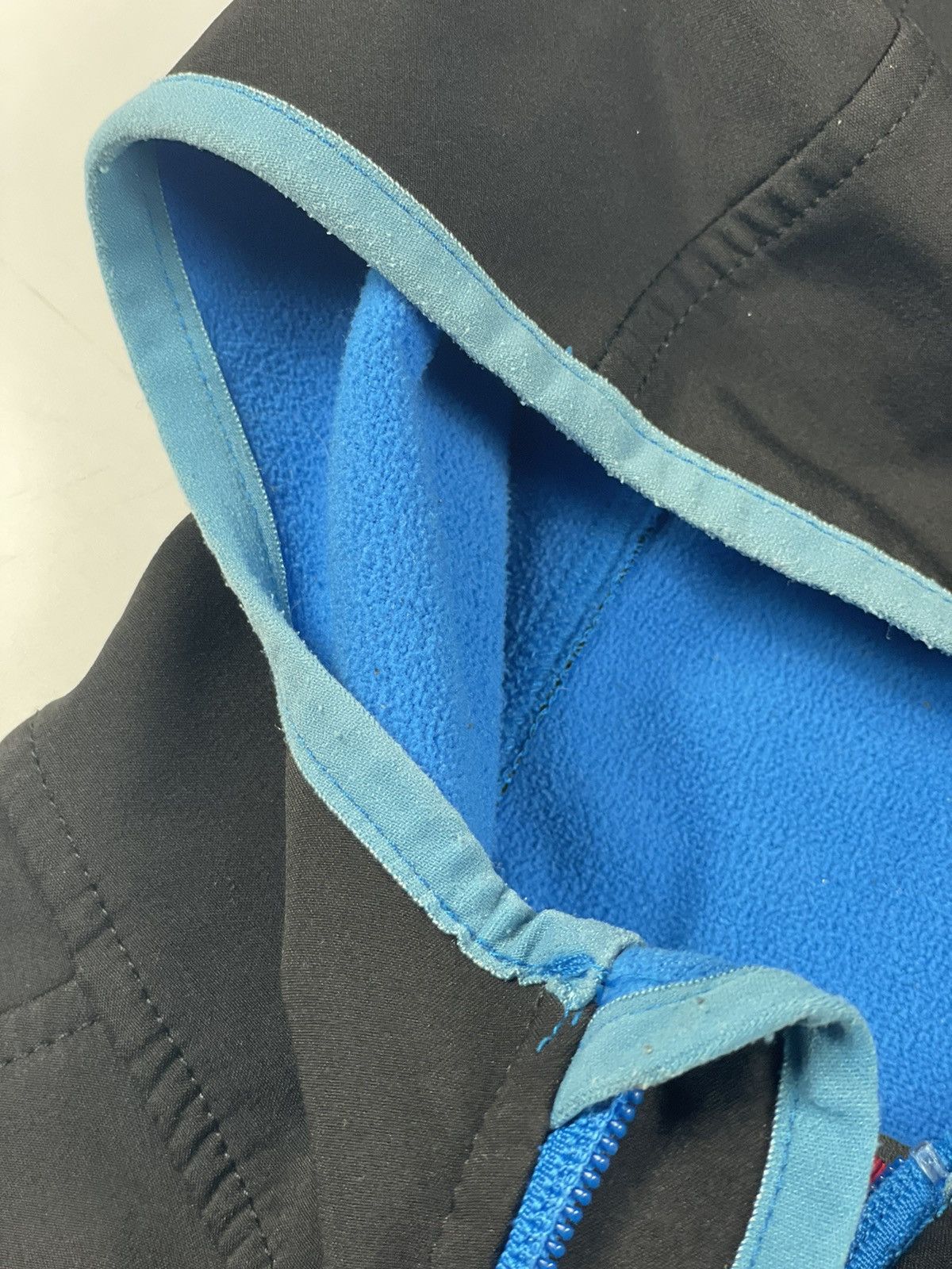 The North Face The north face logo softshell jacket windbreaker hoods logo Size US S / EU 44-46 / 1 - 9 Thumbnail