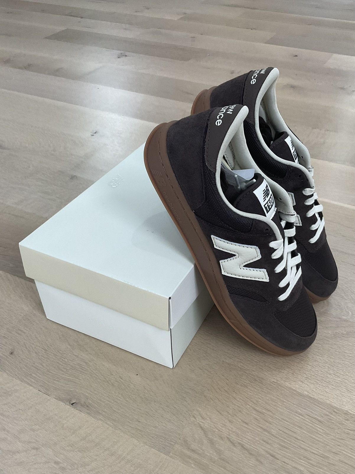 Auralee × New Balance New Balance x Auralee T500 Vintage Brown CT500AE Size US 9 / EU 42 - 9 Thumbnail