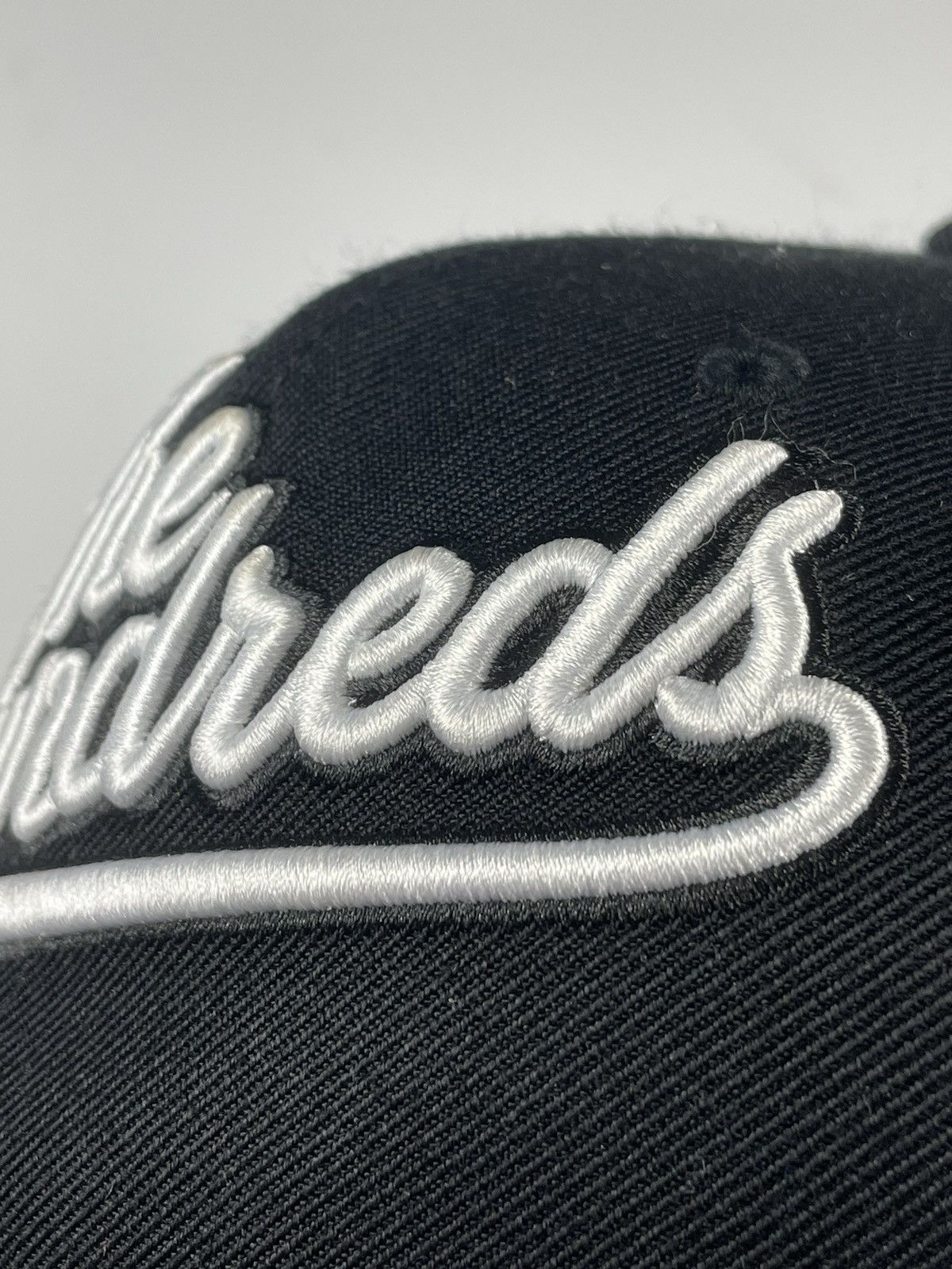 The Hundreds The hundreds classic snapback rare skate cap logo black Size ONE SIZE - 2 Thumbnail