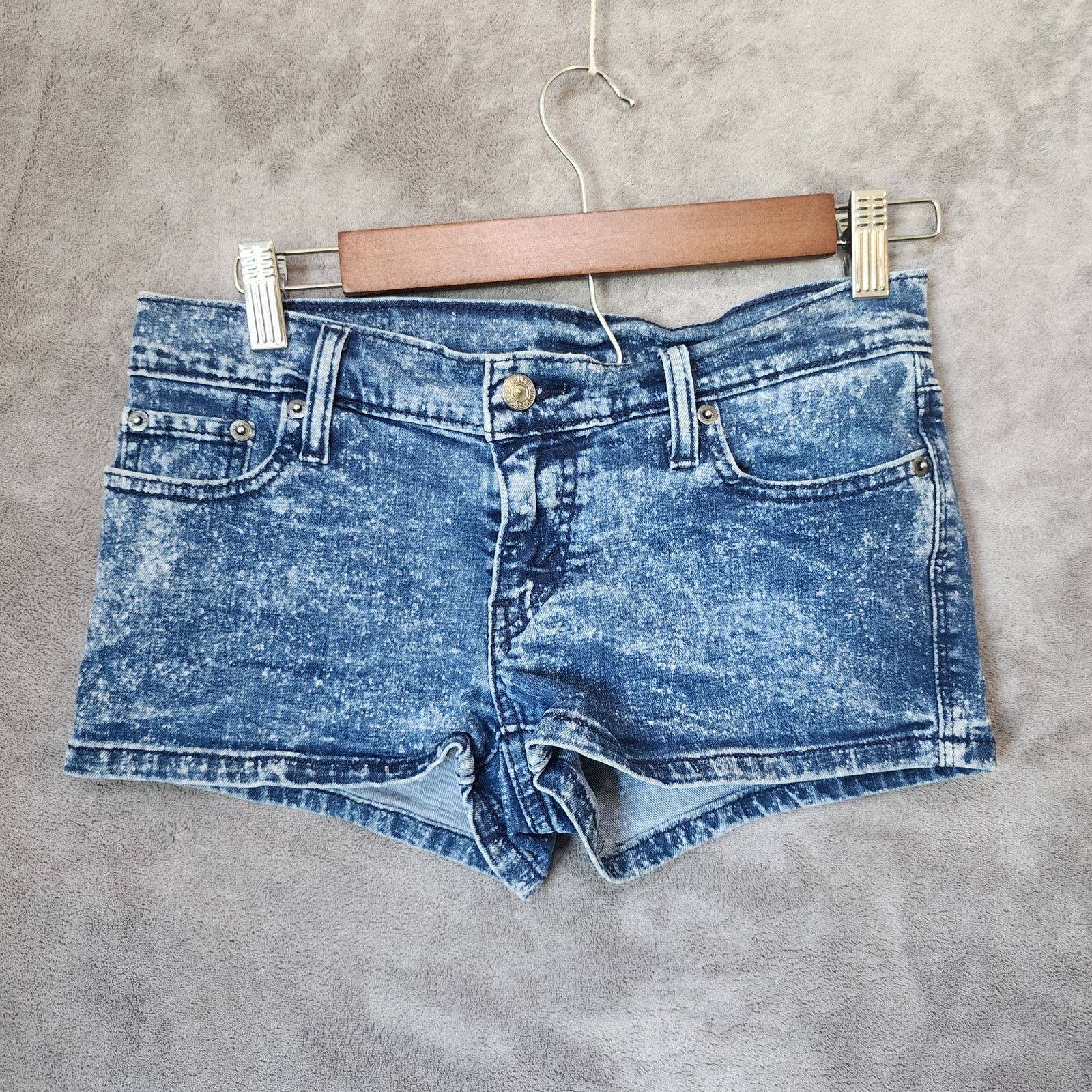 Levi's Levi's Women's Booty Shorts Waist 26 Acid Wash Short Shorts Size 26" / US 2 / IT 38 - 1 Thumbnail
